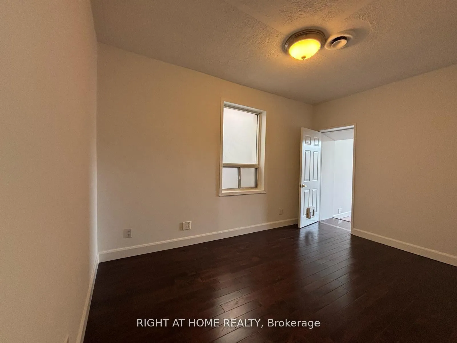 Photo 23 of Unit A, 3152 Dundas Street, Toronto, Junction Area — HOMEH