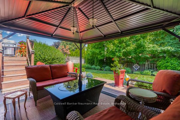Photo 6 of 10 Freeman Street, Brant, Paris — HOMEH