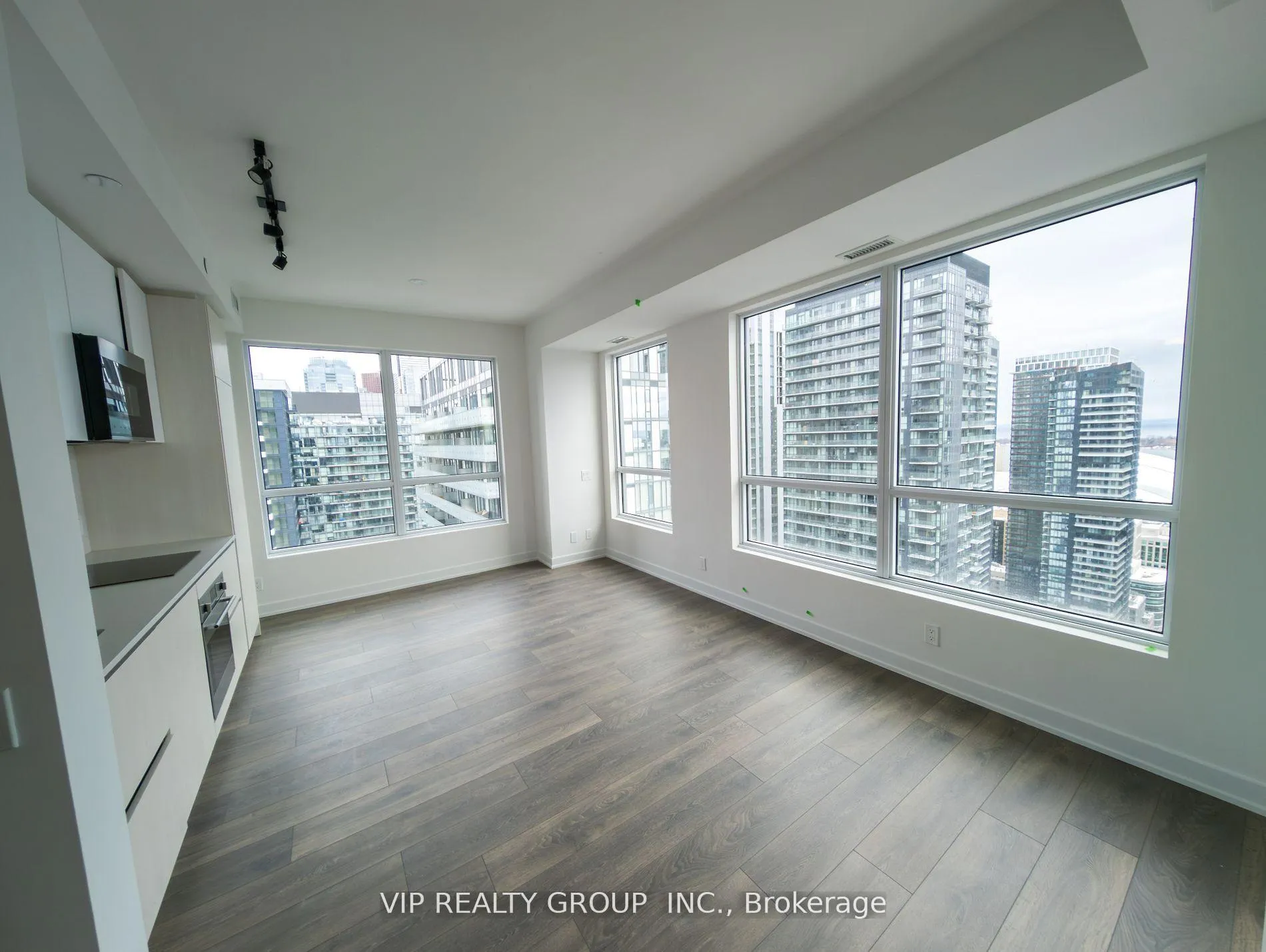 Photo 6 of Unit 4306, 108 Peter Street, Toronto, Waterfront Communities — HOMEH