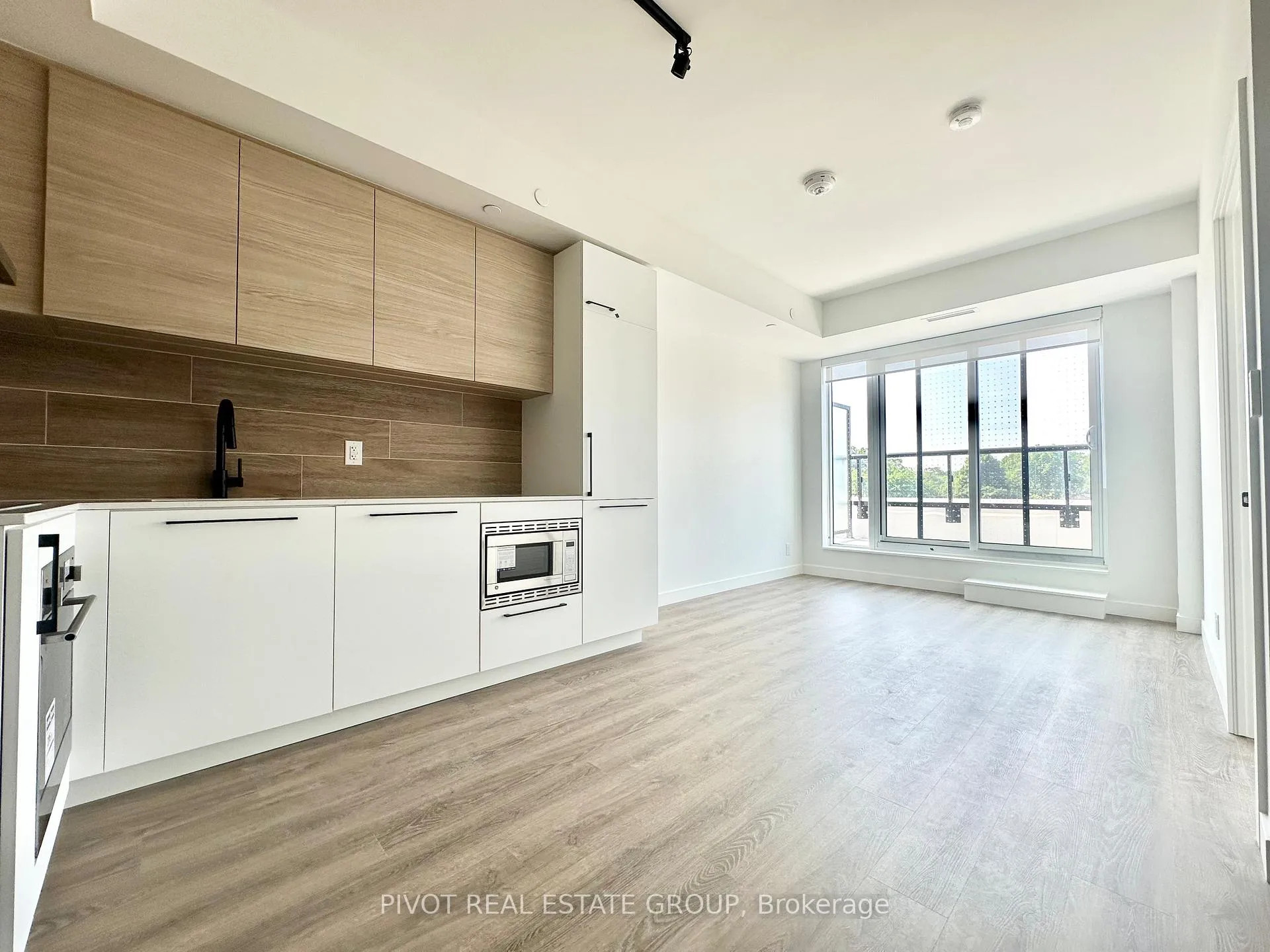 Front of Unit 525, 1050 Eastern Avenue