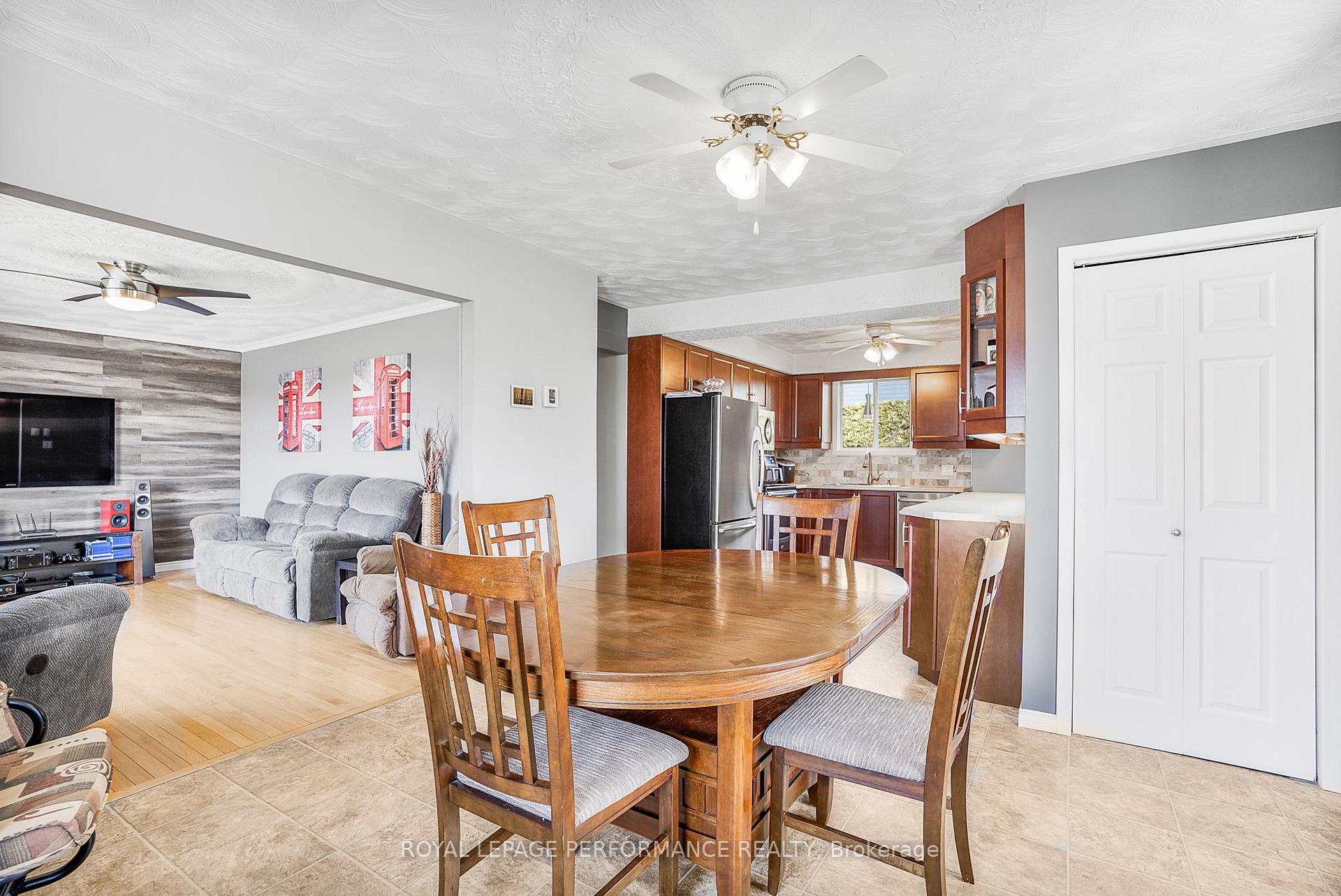 Photo 10 of 217 Mill Street, Champlain, Vankleek Hill — HOMEH
