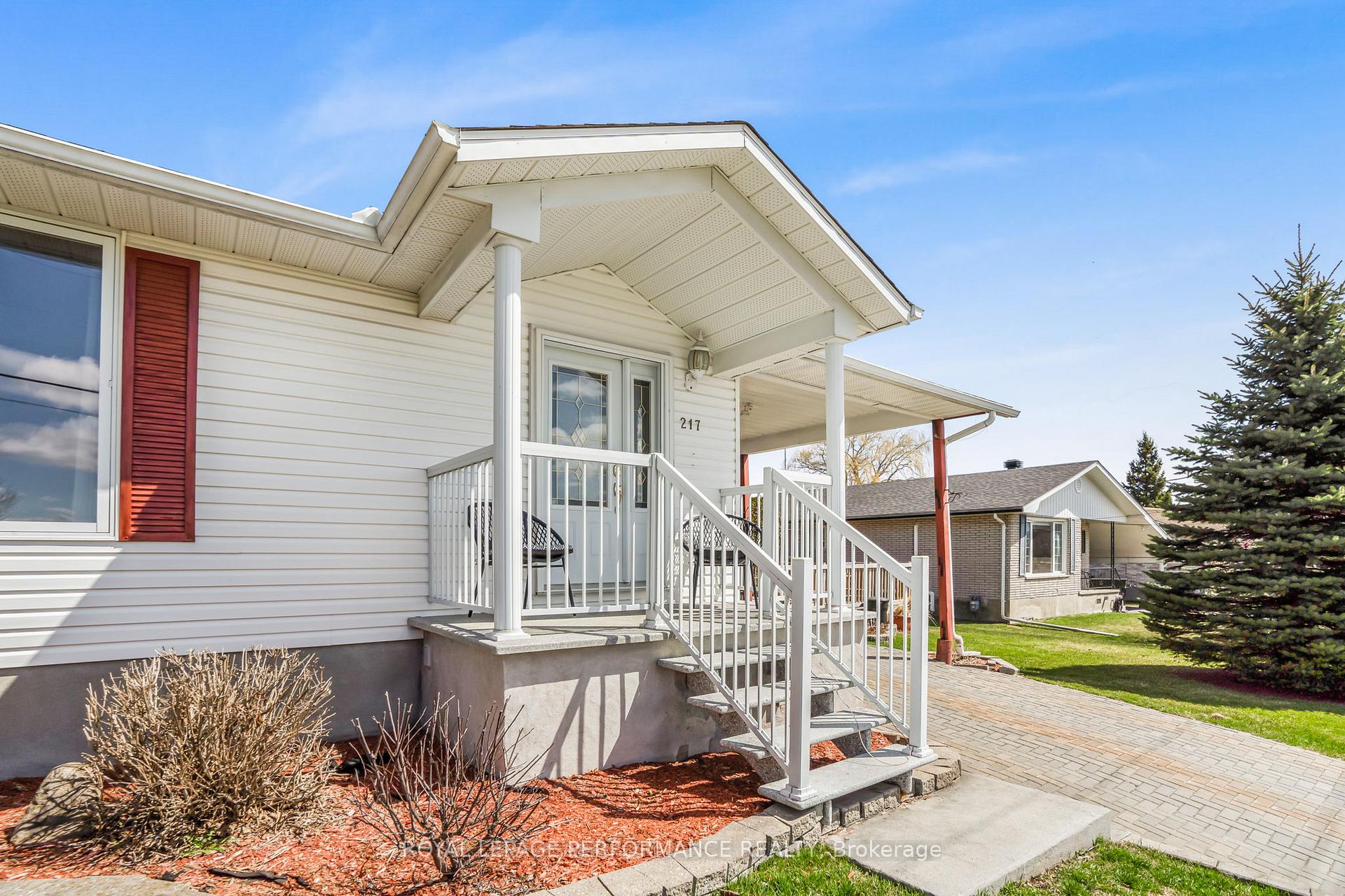 Photo 30 of 217 Mill Street, Champlain, Vankleek Hill — HOMEH