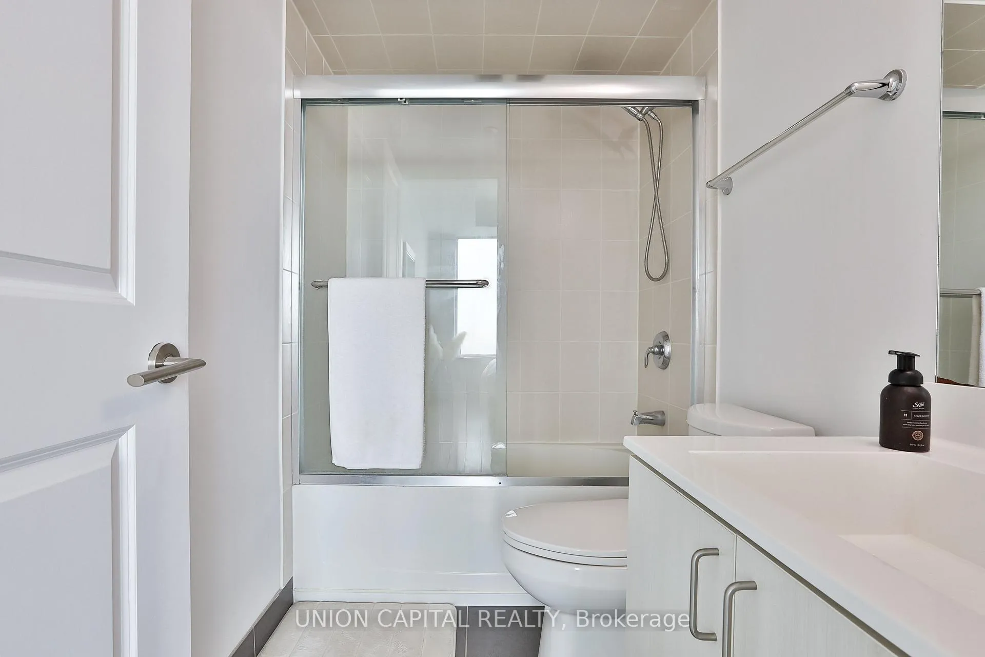 Photo 15 of Unit PH2-08, 1215 Bayly Street, Pickering, Bay Ridges — HOMEH