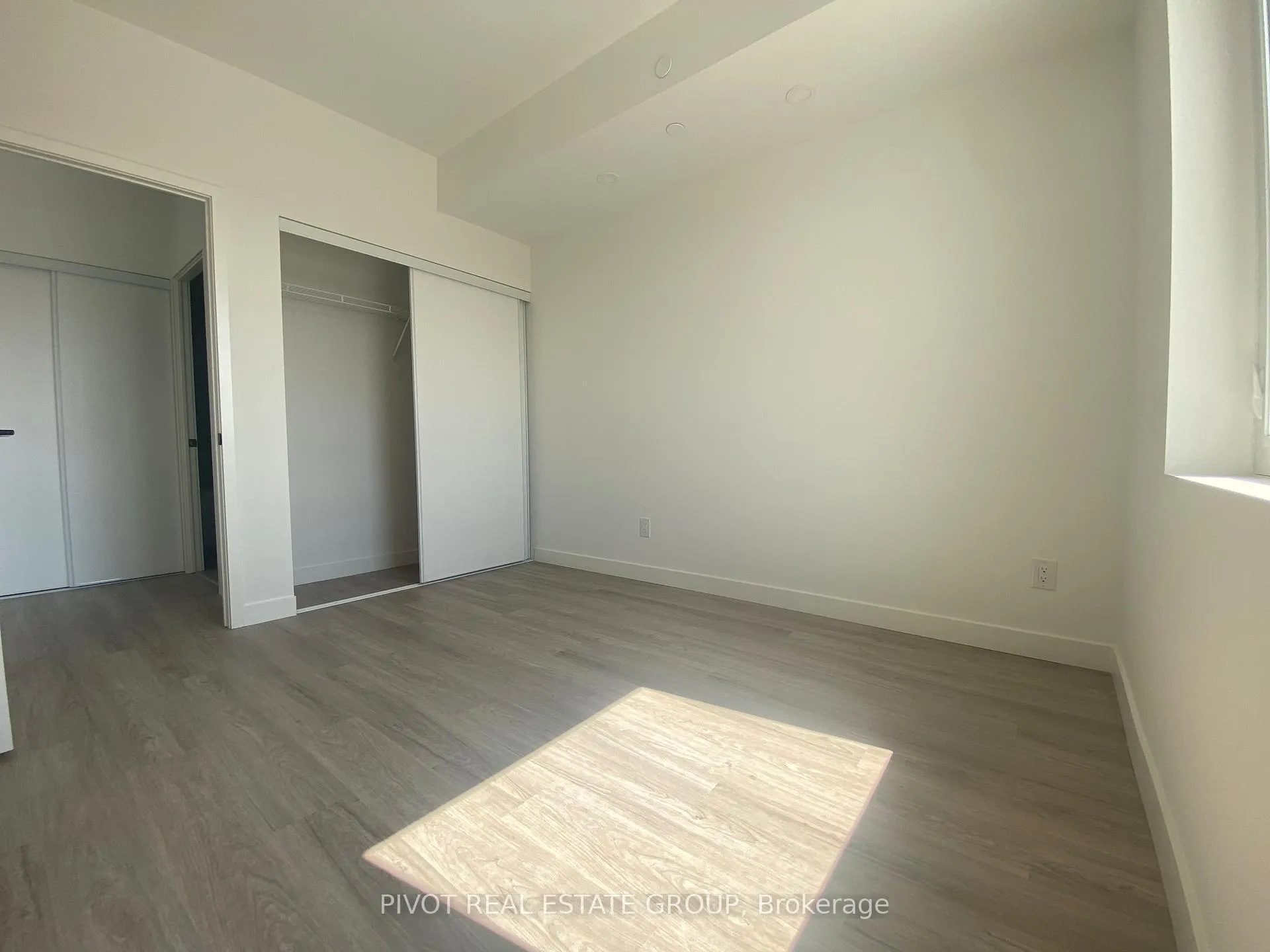 Photo 9 of Unit 518, 1050 Eastern Avenue, Toronto, The Beaches — HOMEH