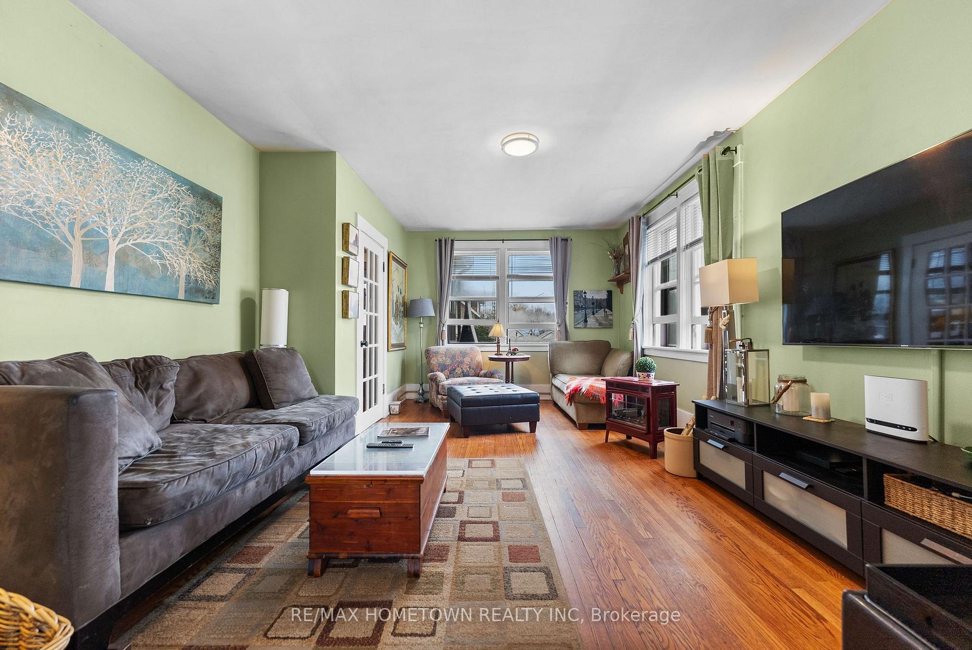 Photo 7 of 28 Centre Street, Edwardsburgh/Cardinal, Edwardsburgh/Cardinal Twp — HOMEH