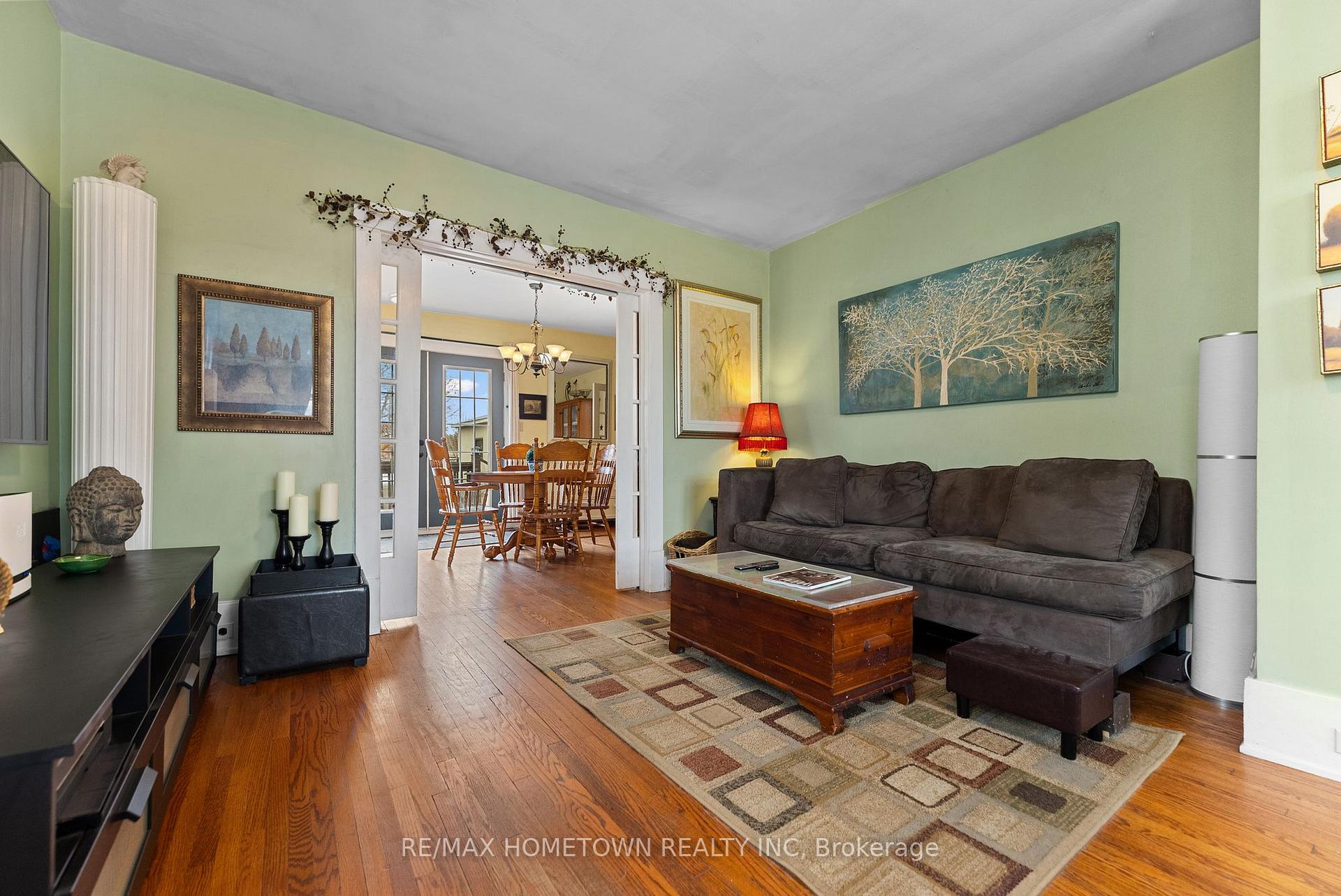 Photo 10 of 28 Centre Street, Edwardsburgh/Cardinal, Edwardsburgh/Cardinal Twp — HOMEH