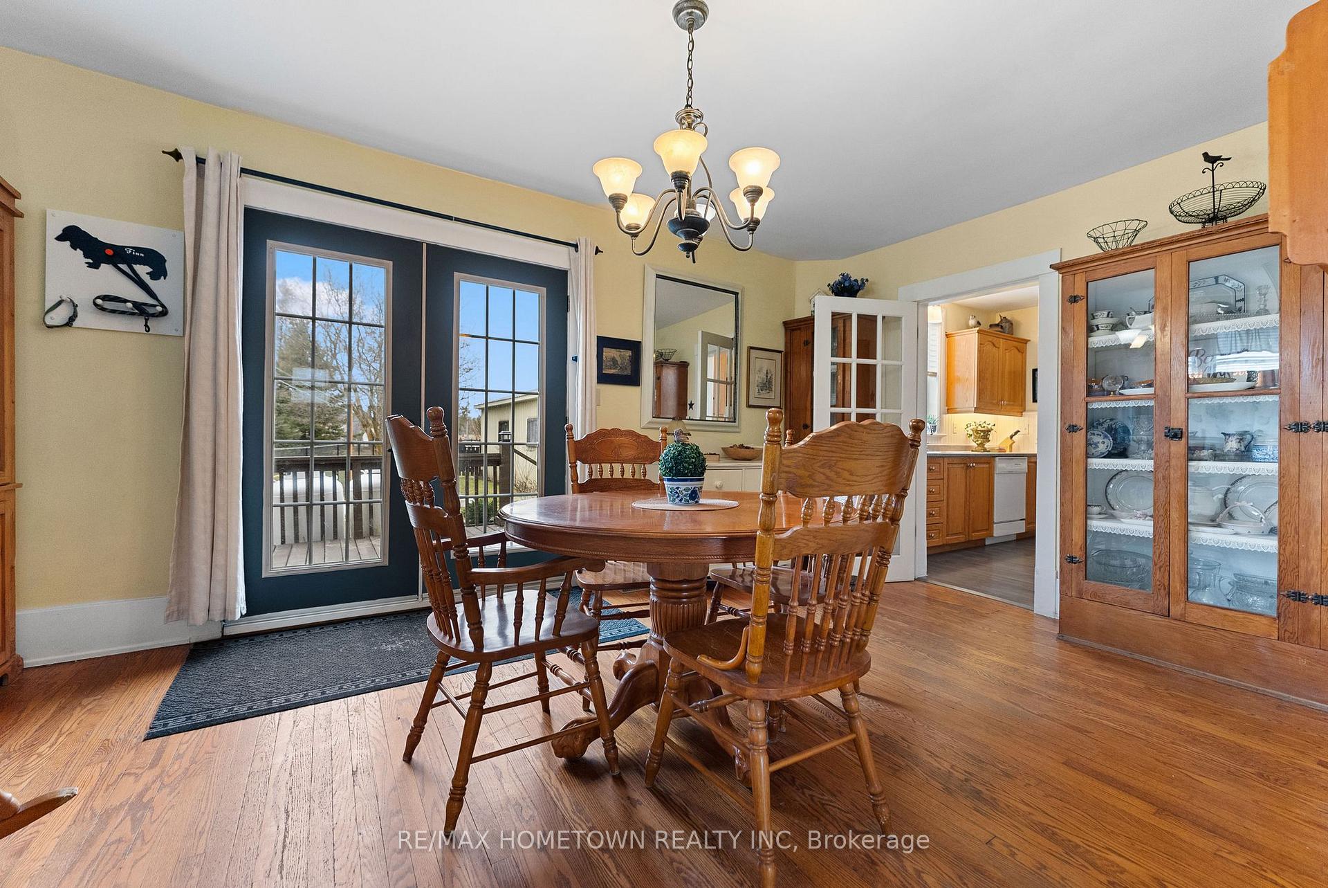 Photo 12 of 28 Centre Street, Edwardsburgh/Cardinal, Edwardsburgh/Cardinal Twp — HOMEH