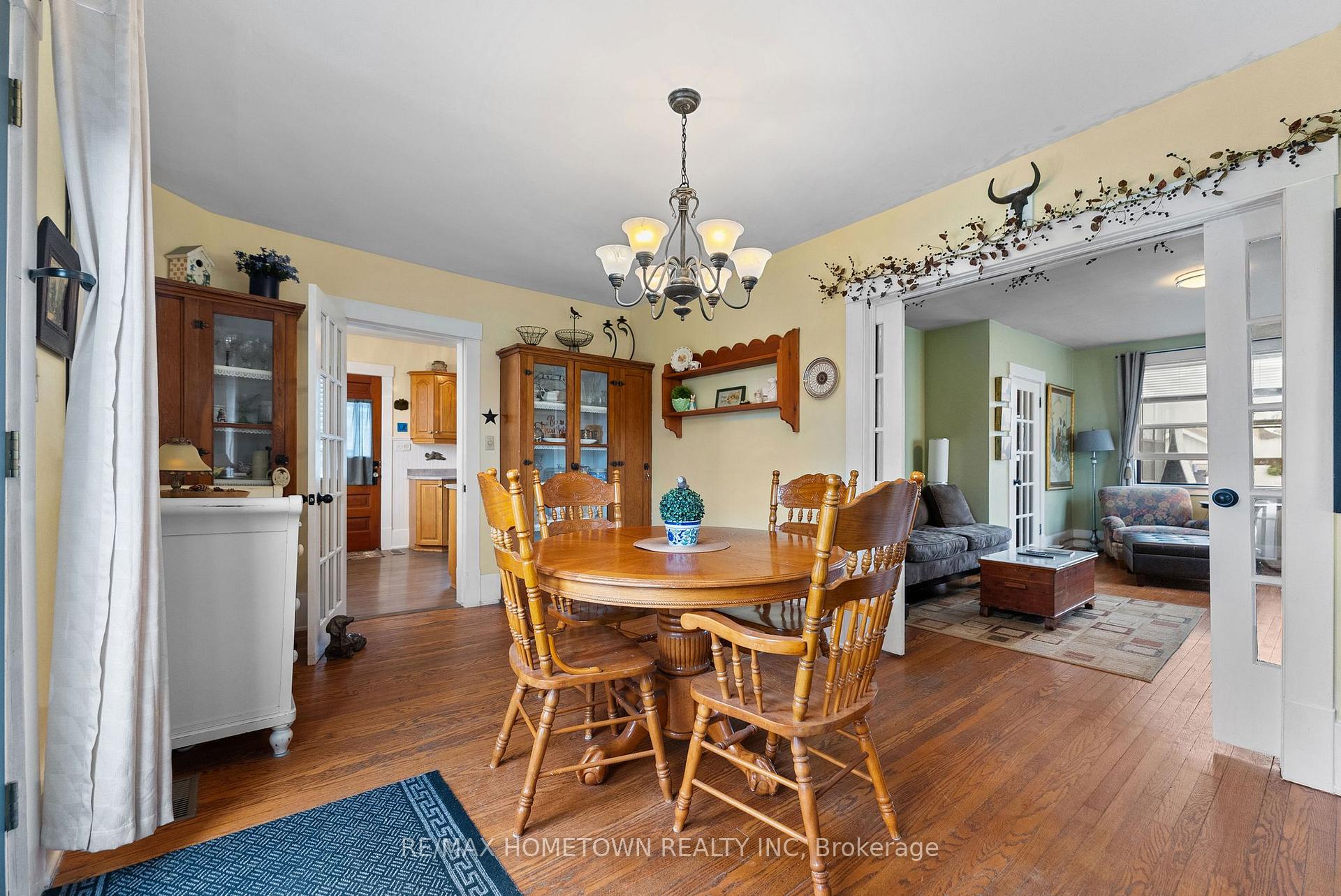 Photo 13 of 28 Centre Street, Edwardsburgh/Cardinal, Edwardsburgh/Cardinal Twp — HOMEH