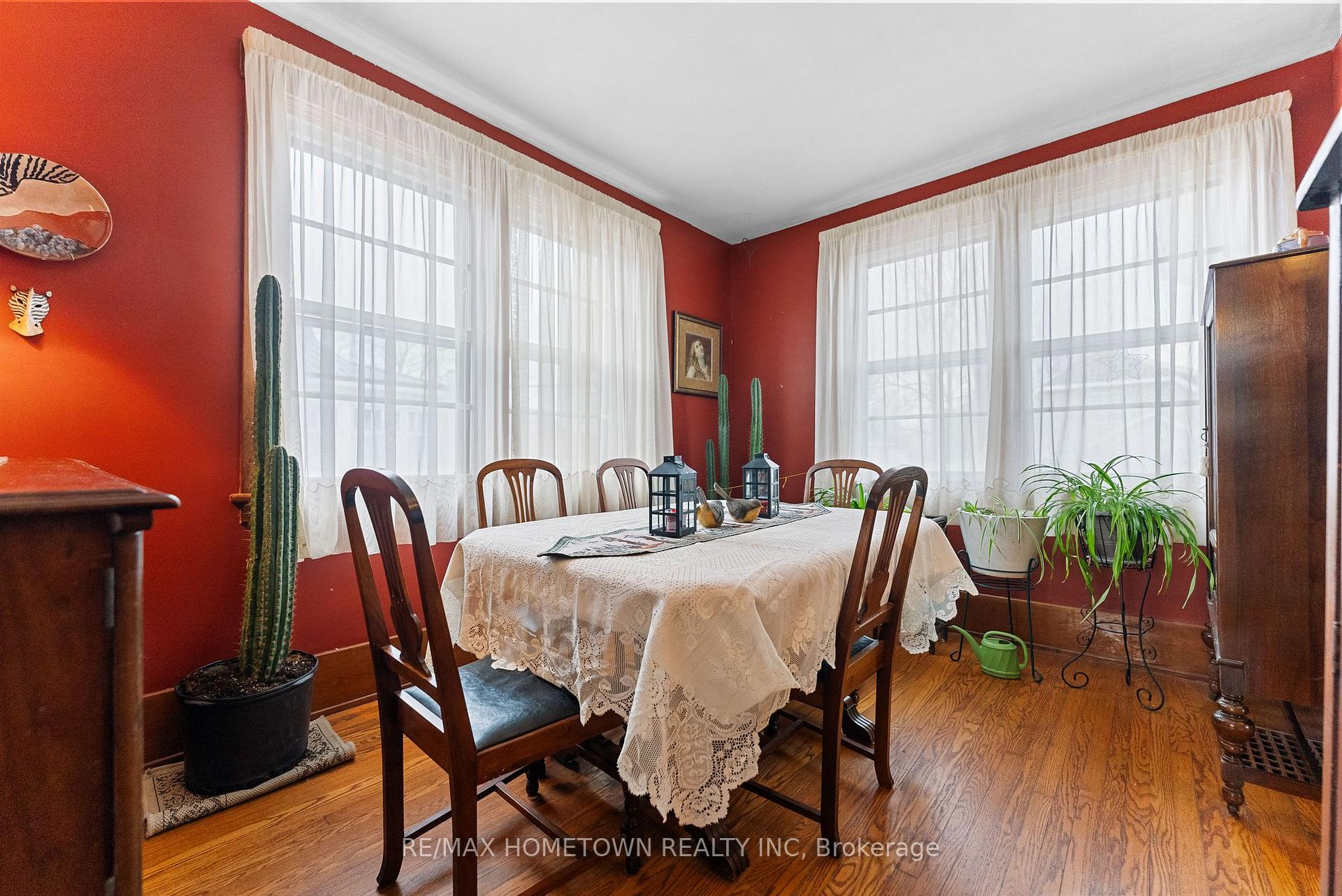 Photo 19 of 28 Centre Street, Edwardsburgh/Cardinal, Edwardsburgh/Cardinal Twp — HOMEH