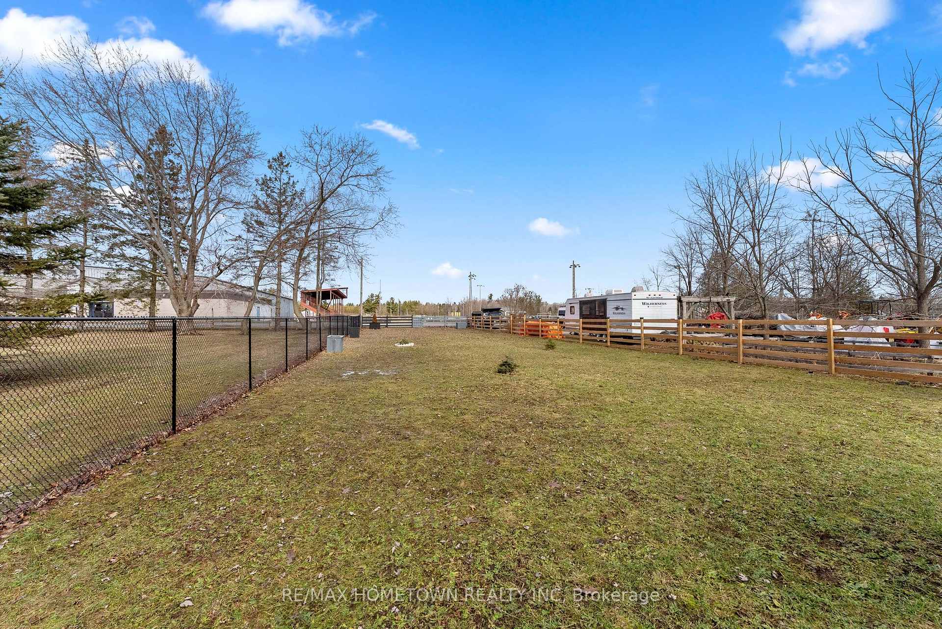 Photo 35 of 28 Centre Street, Edwardsburgh/Cardinal, Edwardsburgh/Cardinal Twp — HOMEH