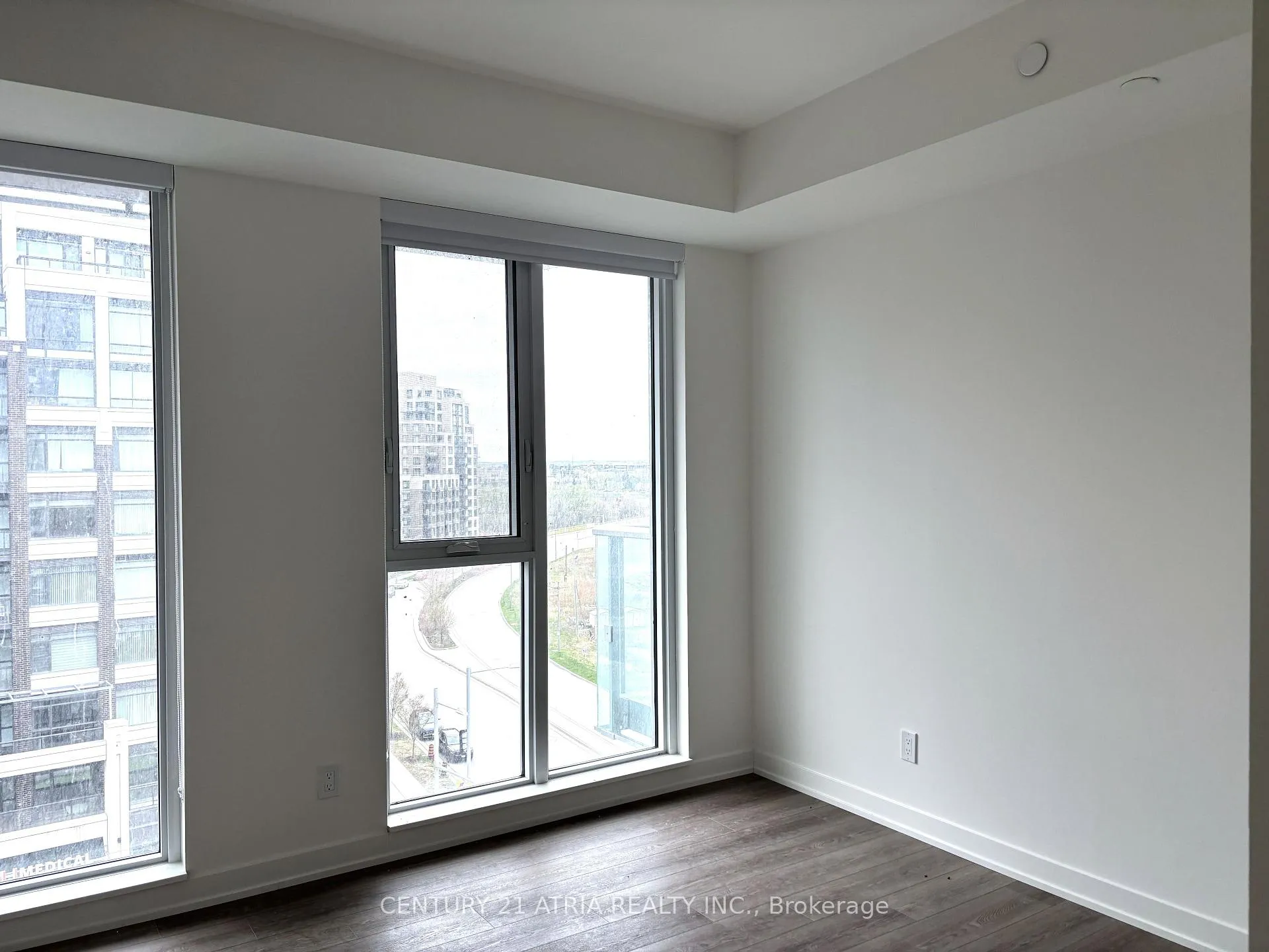 Photo 12 of Unit 803, 292 Verdale Crossing, Markham, Unionville — HOMEH