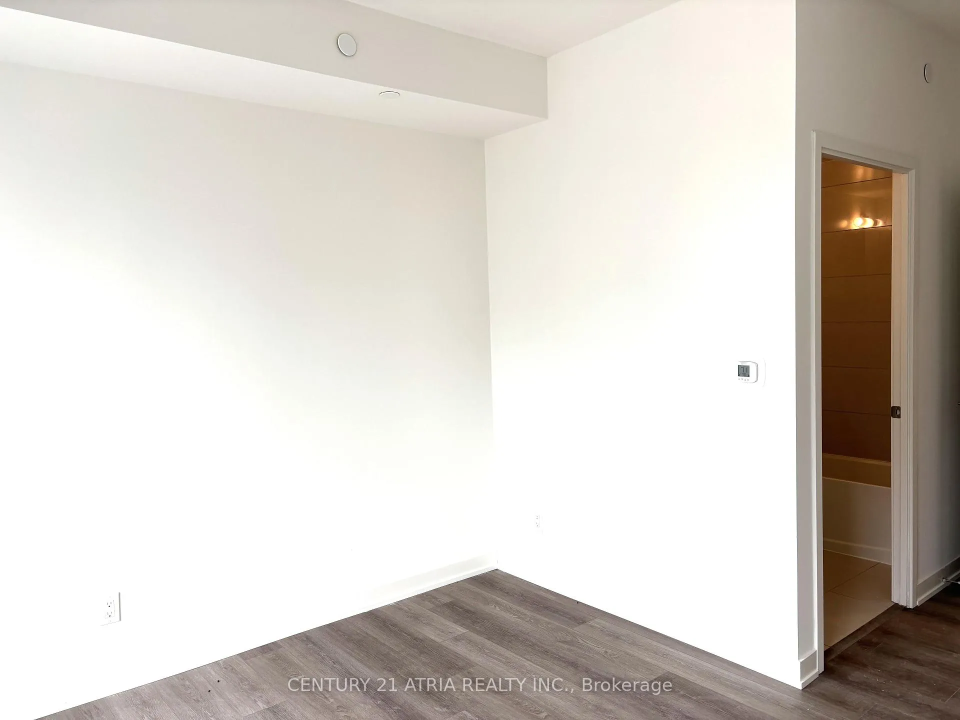 Photo 14 of Unit 803, 292 Verdale Crossing, Markham, Unionville — HOMEH