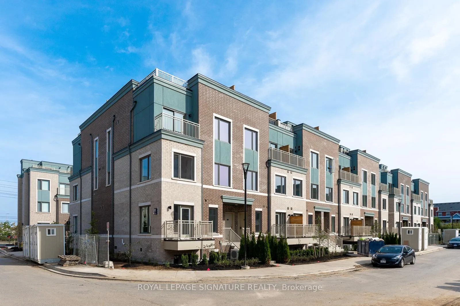 Photo 1 of 175 Lloyd Janes Lane, Etobicoke, New Toronto — HOMEH