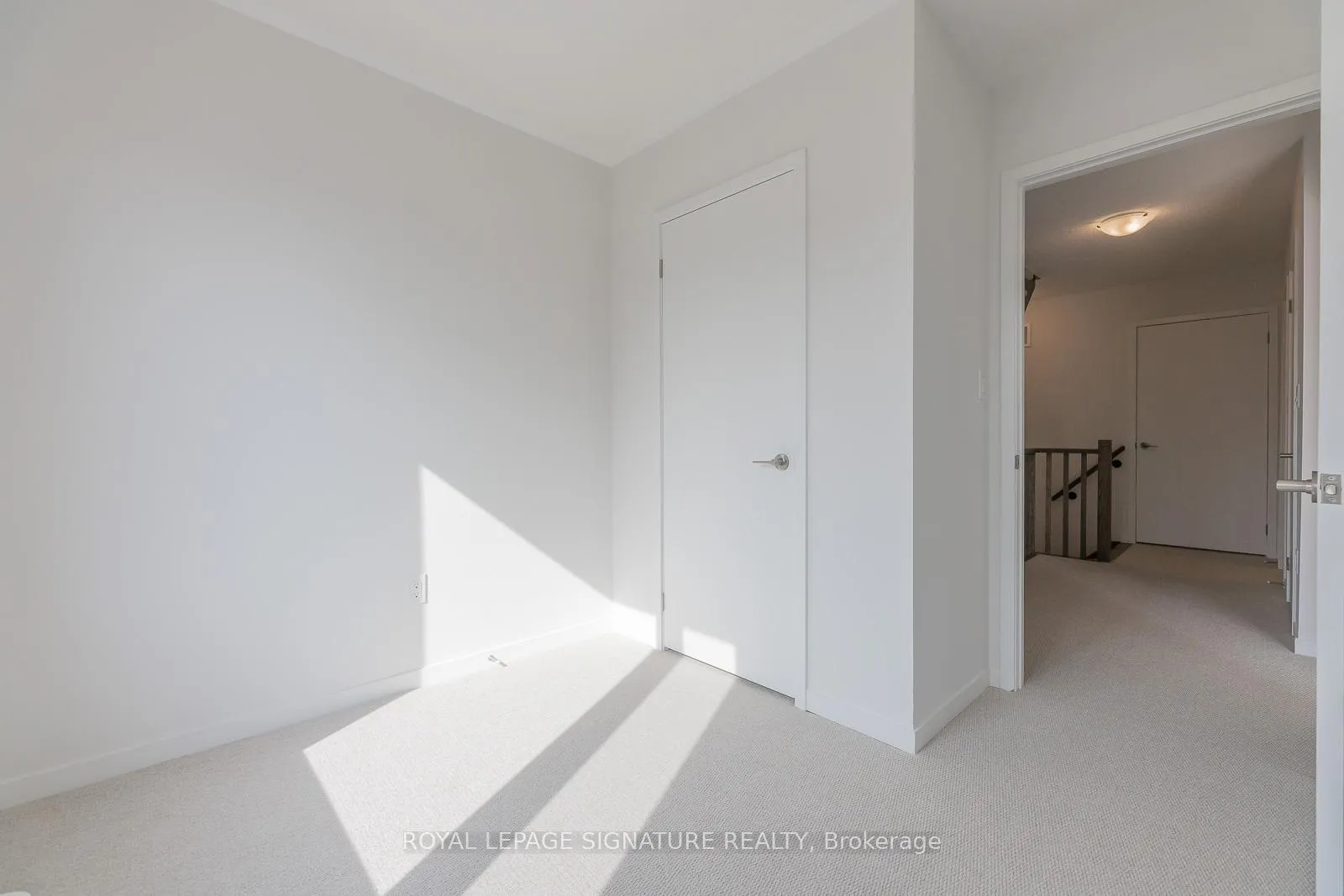Photo 20 of 175 Lloyd Janes Lane, Etobicoke, New Toronto — HOMEH