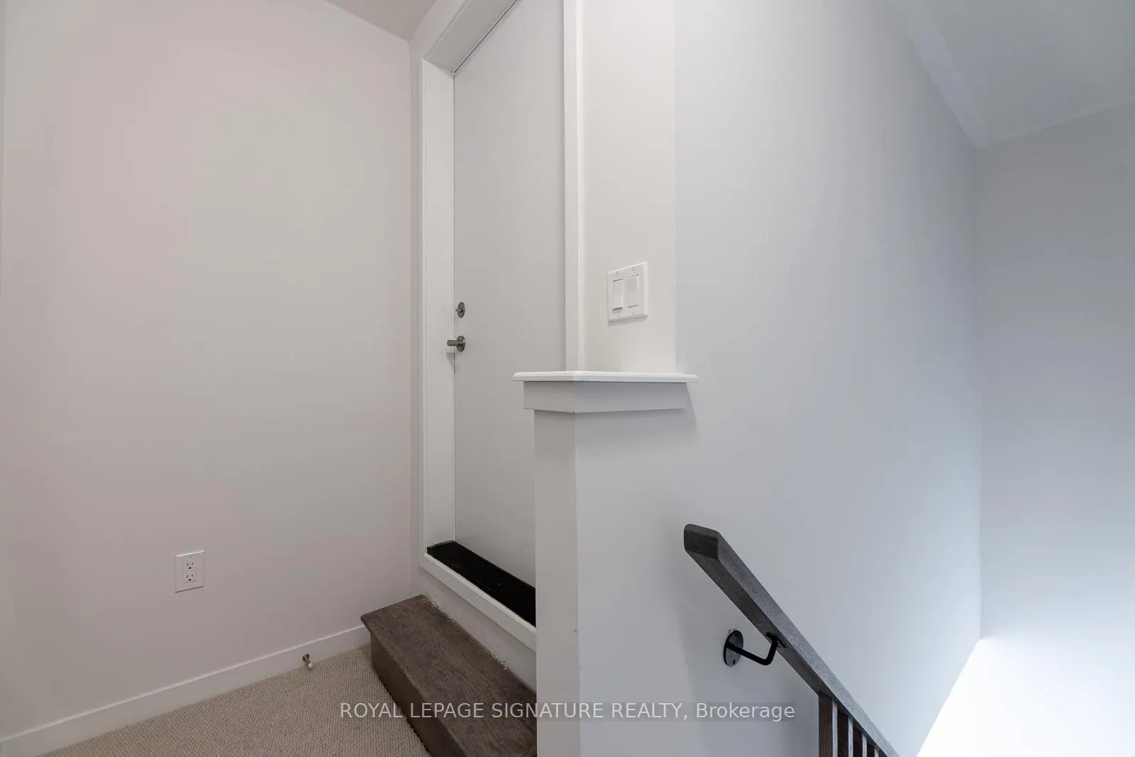 Photo 29 of 175 Lloyd Janes Lane, Etobicoke, New Toronto — HOMEH