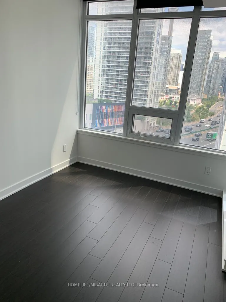 Photo 11 of Unit 1209, 19 Bathurst Street, Toronto, Waterfront Communities — HOMEH
