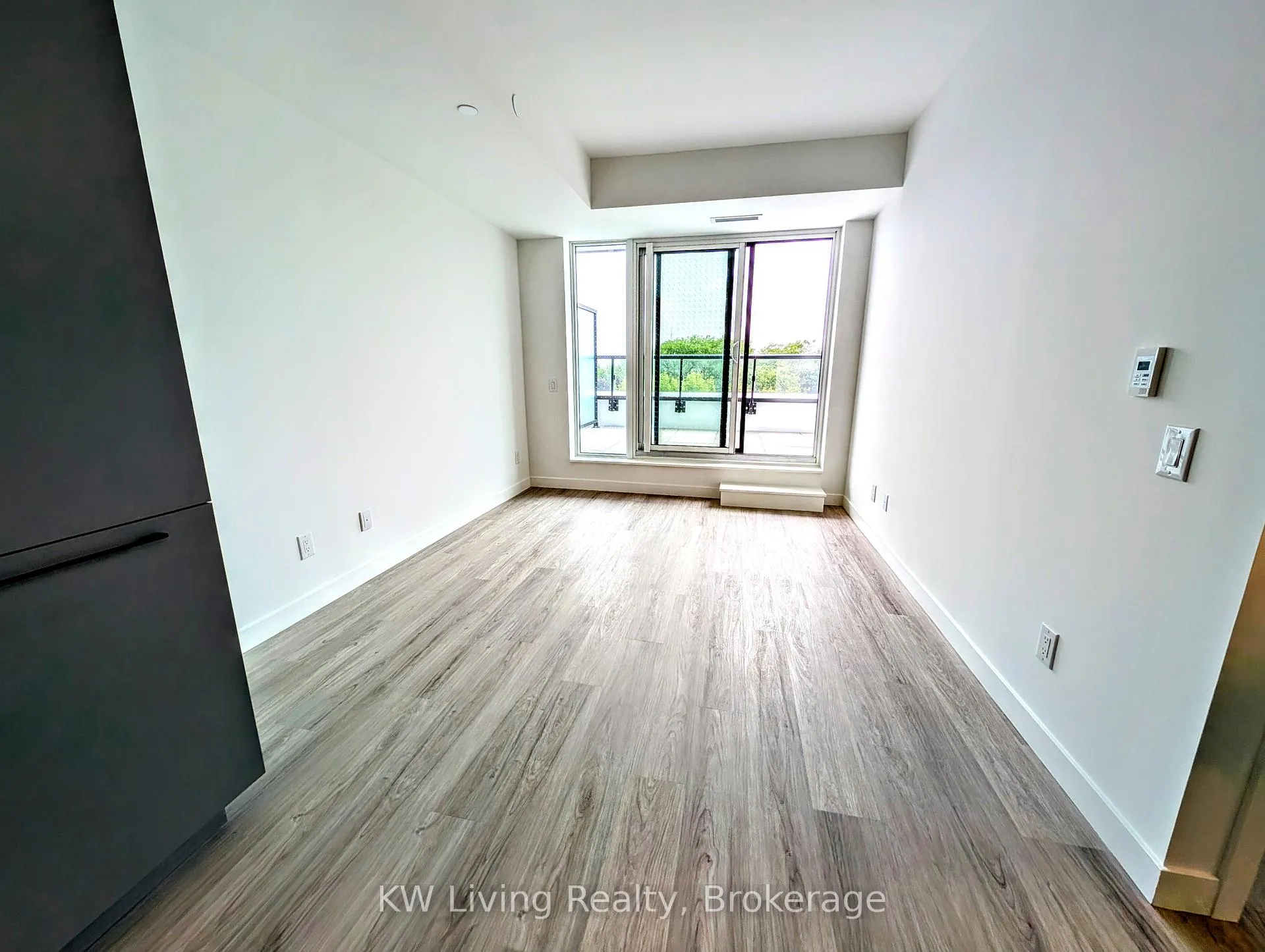 Photo 12 of Unit 519, 1050 Eastern Avenue, Toronto, The Beaches — HOMEH