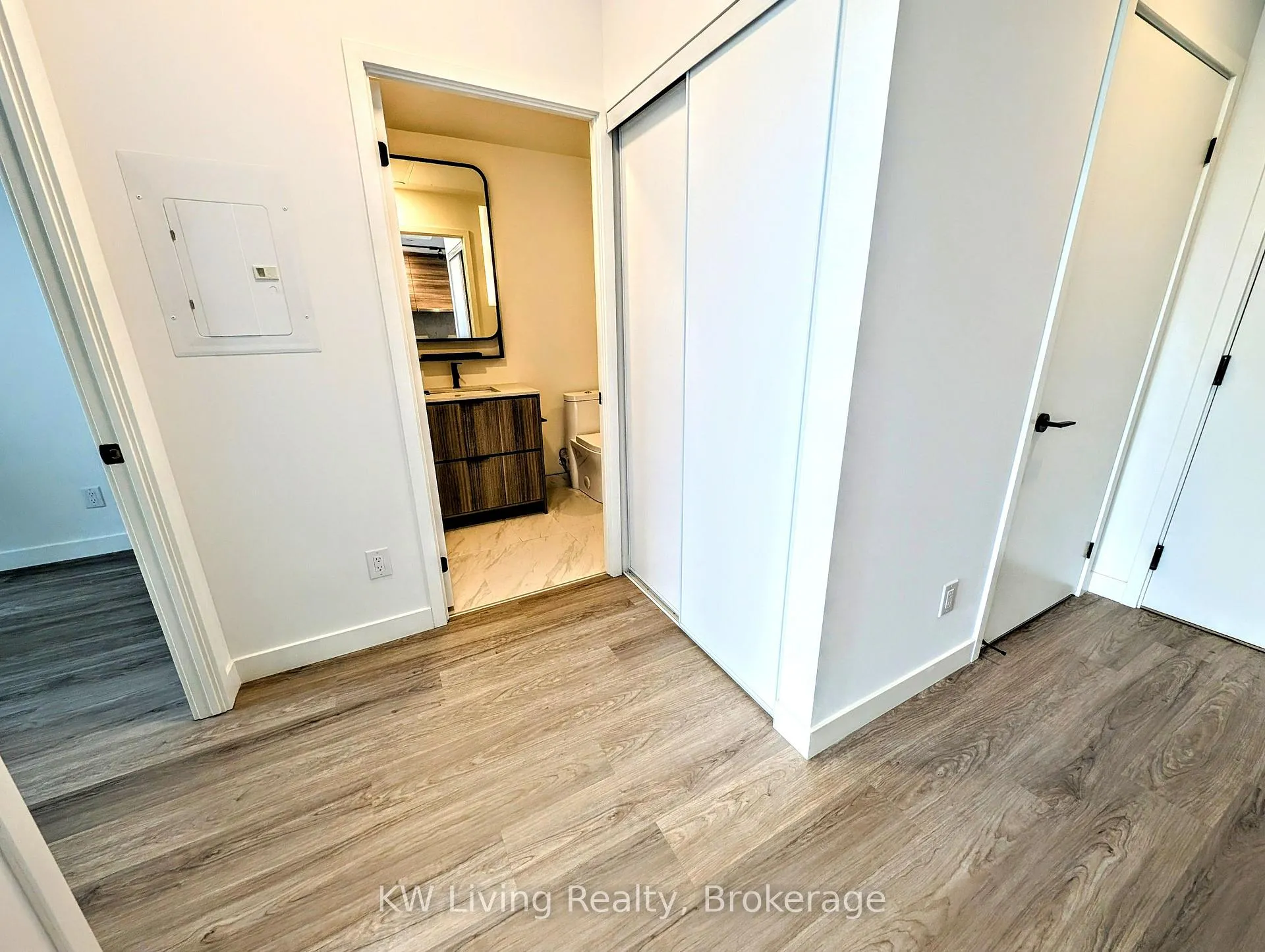 Photo 13 of Unit 519, 1050 Eastern Avenue, Toronto, The Beaches — HOMEH