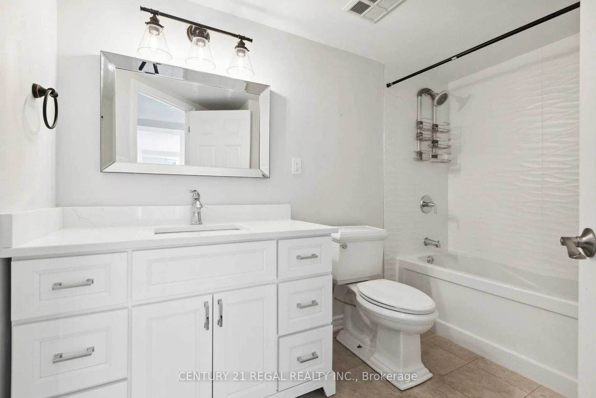 Photo 16 of Unit 1603, 67 Caroline Street, Hamilton, Durand — HOMEH