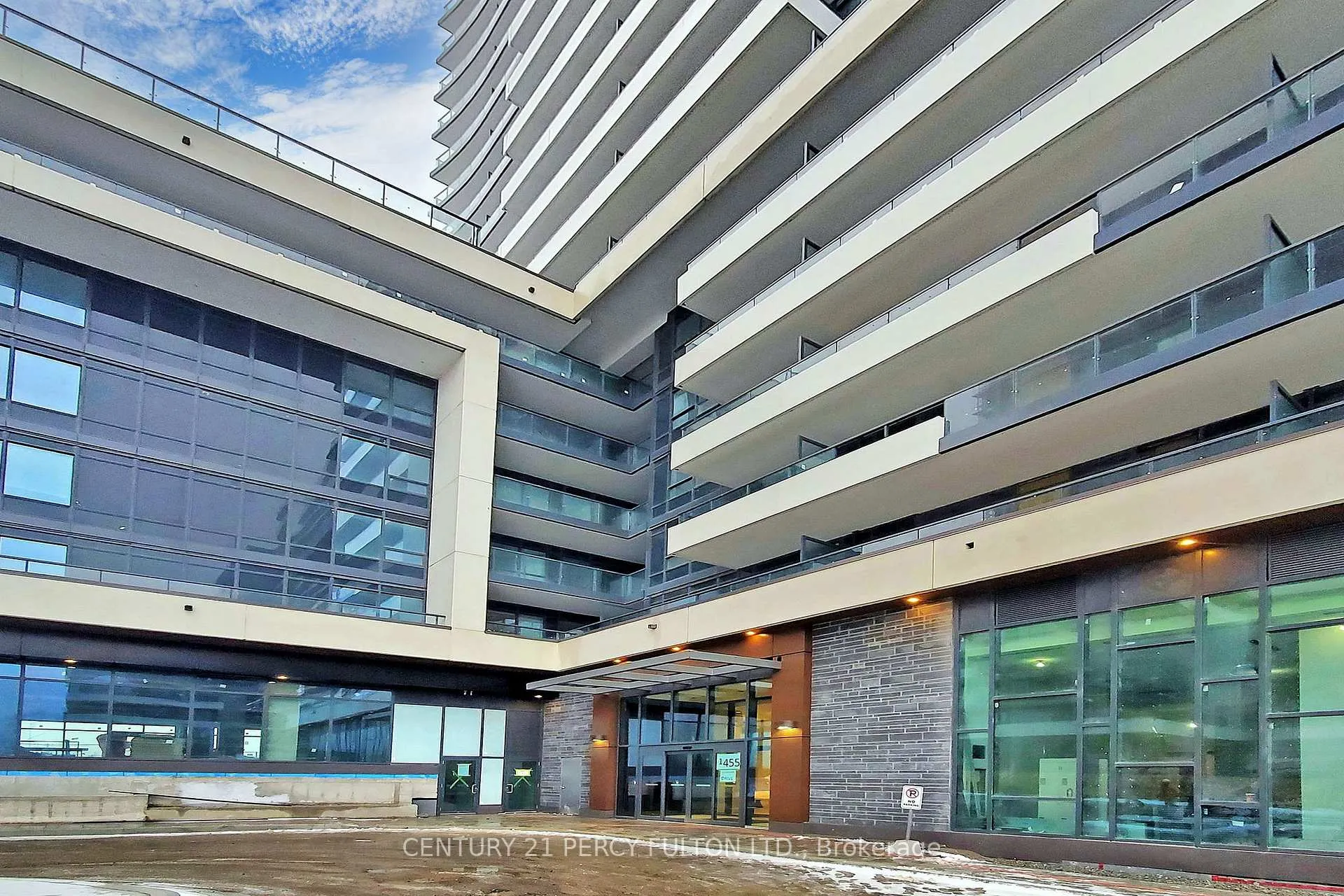 Photo 4 of Unit 1108, 1455 Celebration Drive, Pickering, Bay Ridges — HOMEH