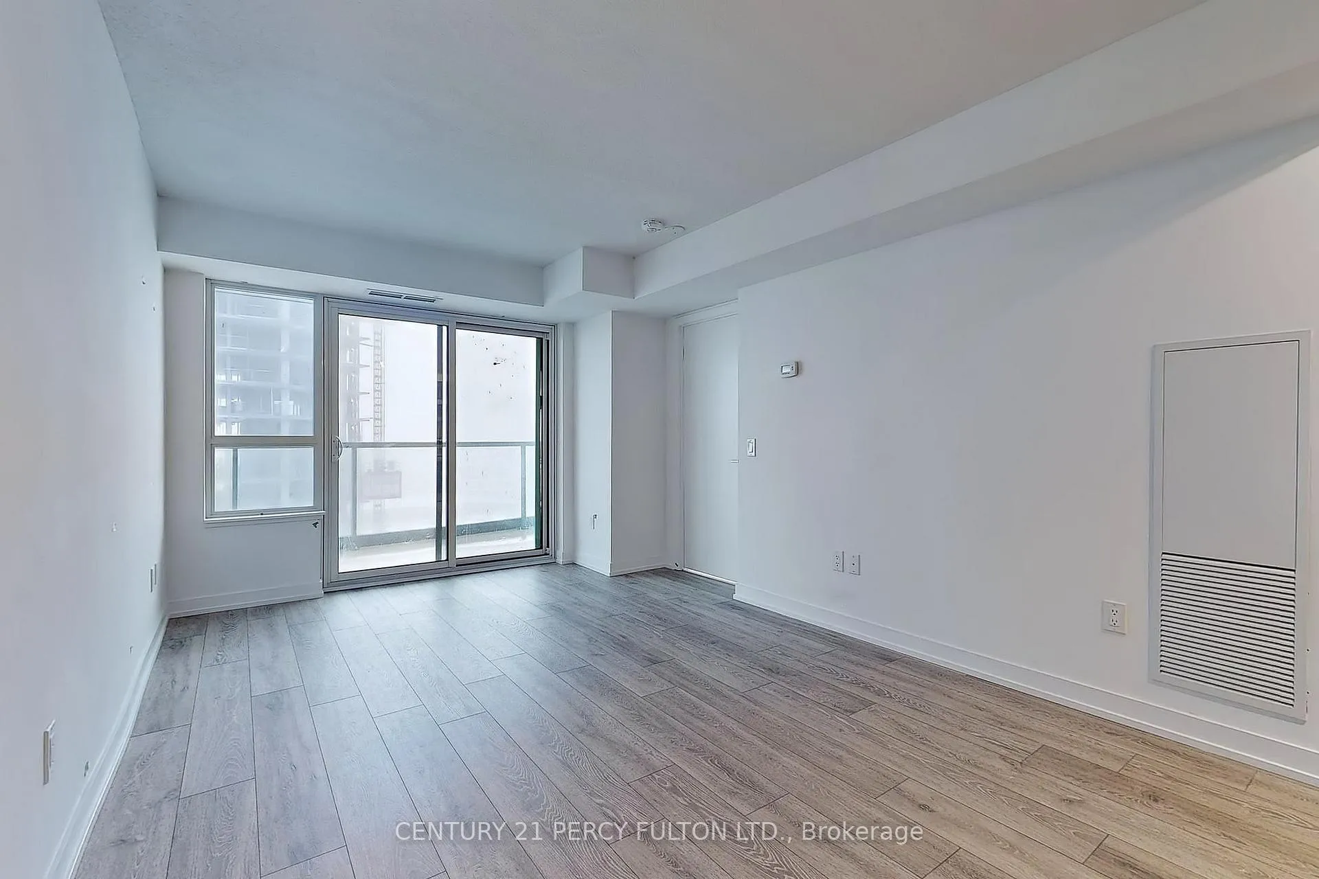 Photo 8 of Unit 1108, 1455 Celebration Drive, Pickering, Bay Ridges — HOMEH