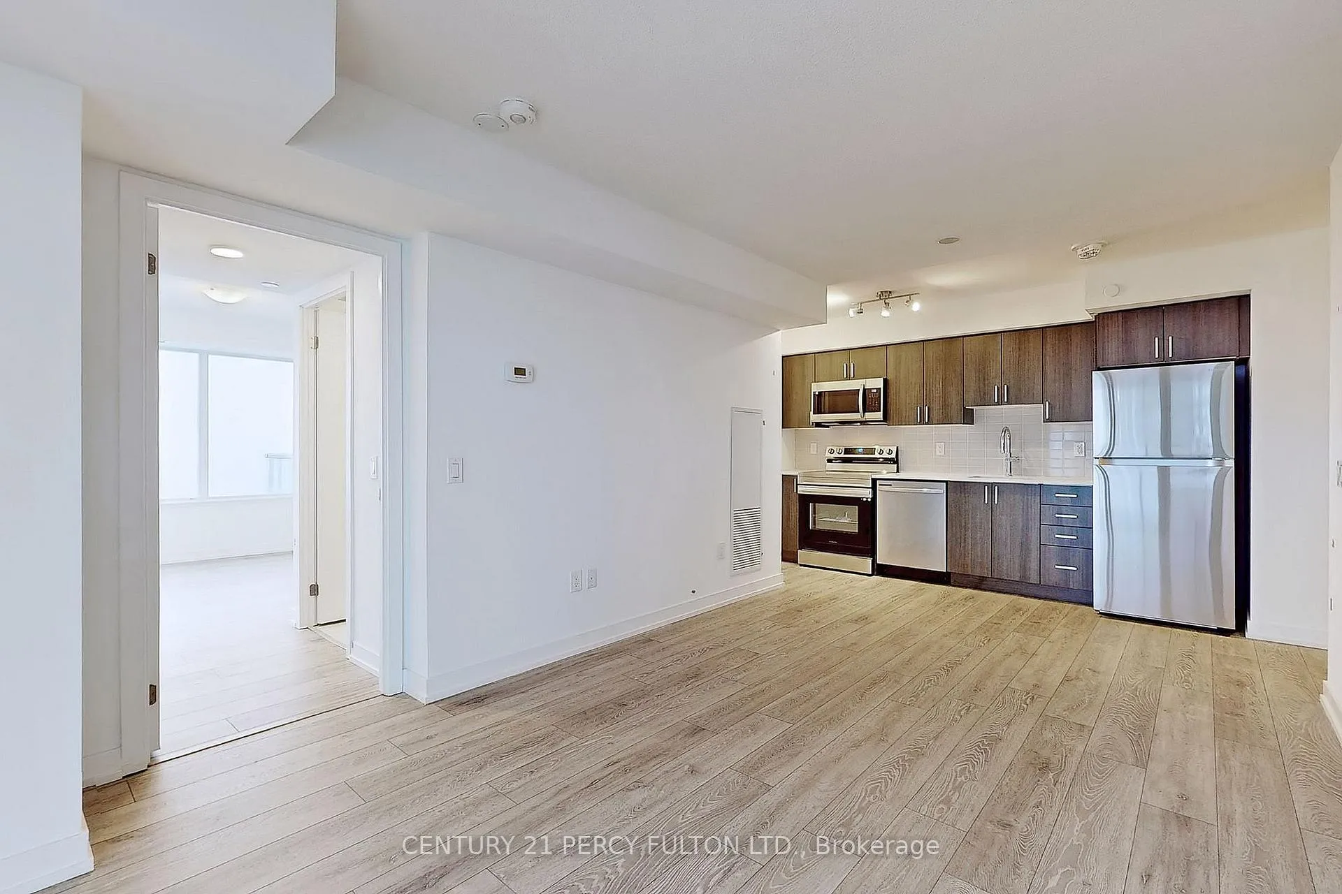 Photo 13 of Unit 1108, 1455 Celebration Drive, Pickering, Bay Ridges — HOMEH