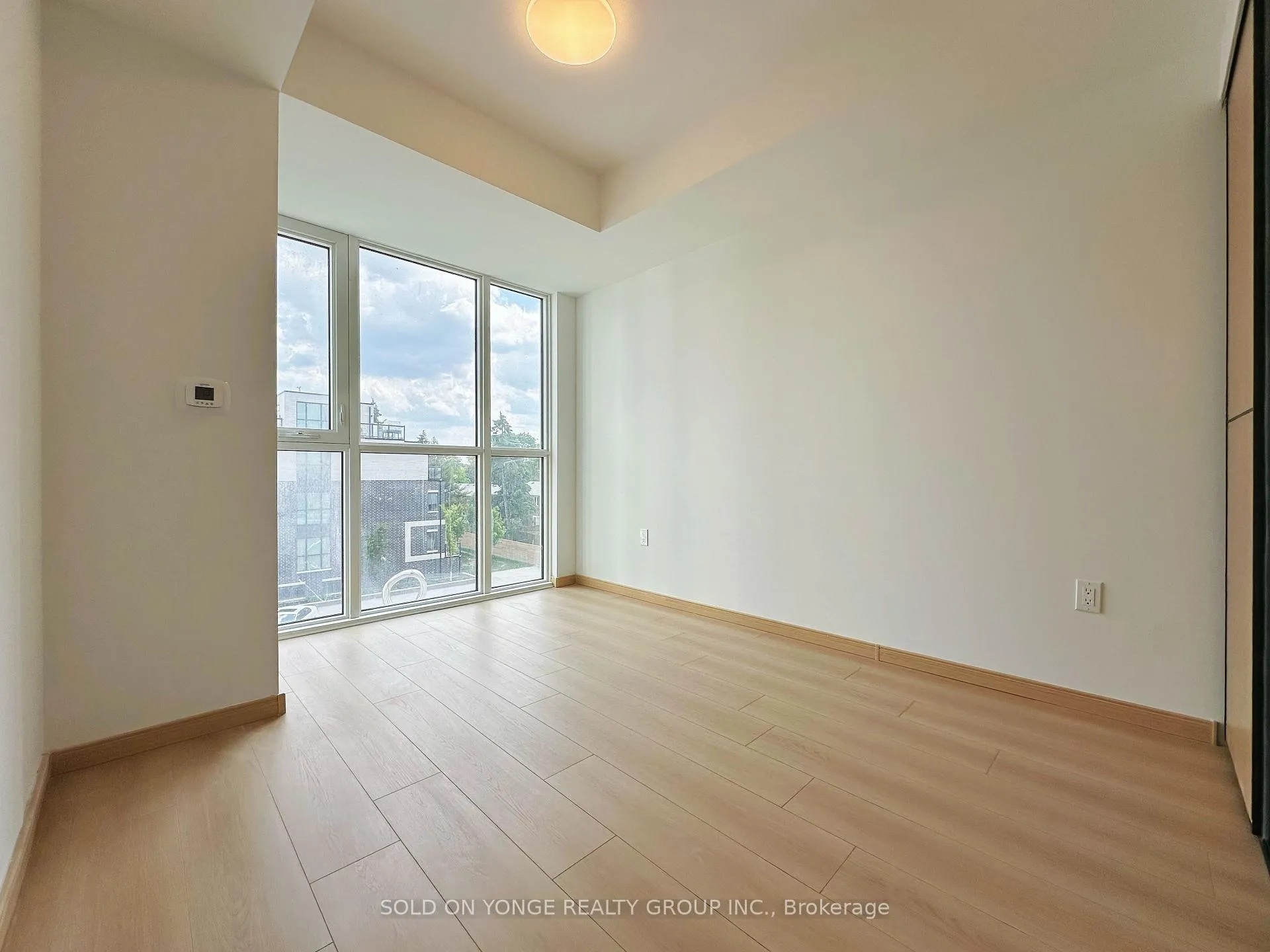 Front of Unit 306, 3429 Sheppard Avenue E