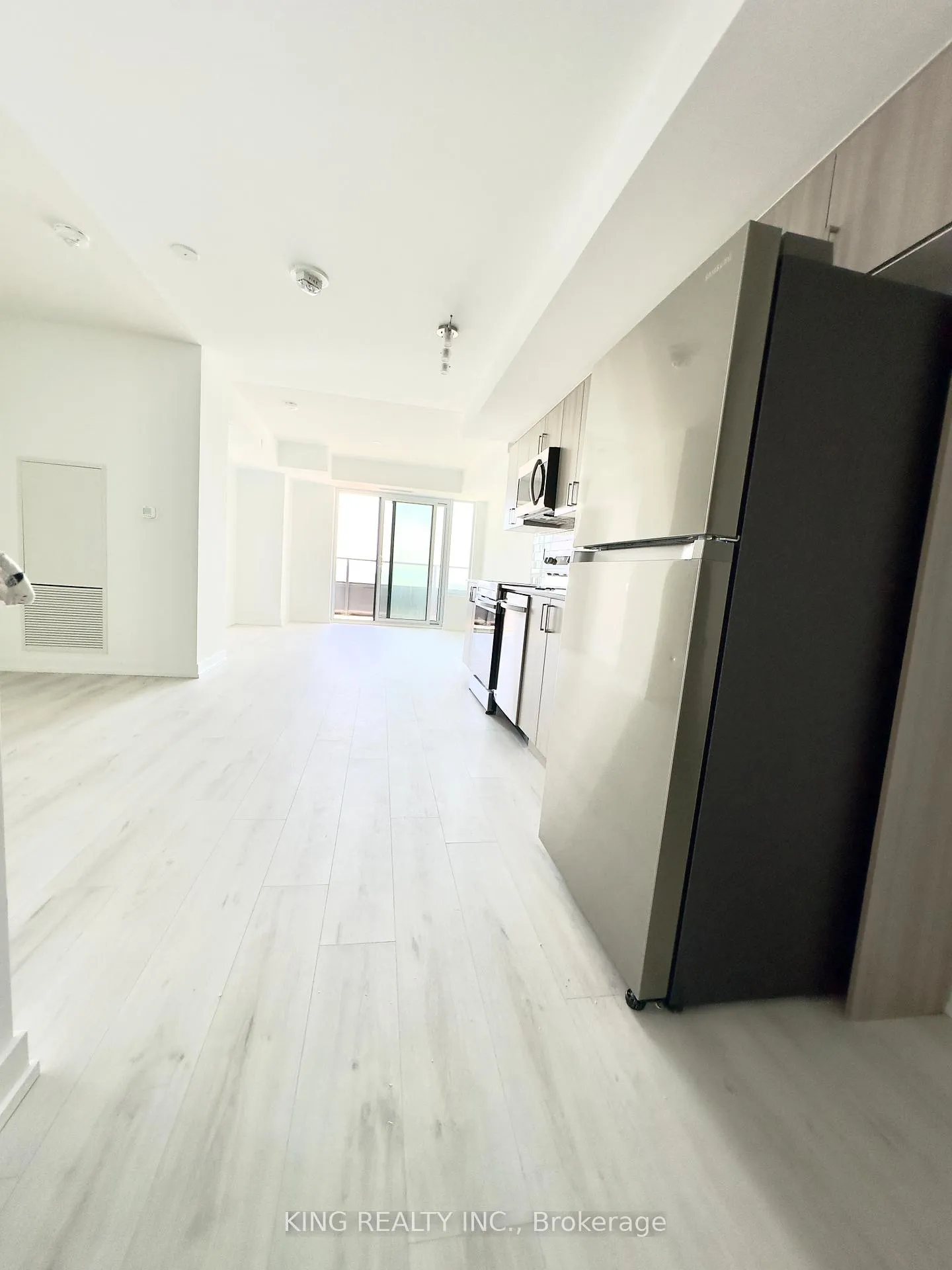 Photo 7 of Unit 1604, 1435 Celebration Drive, Pickering, Bay Ridges — HOMEH