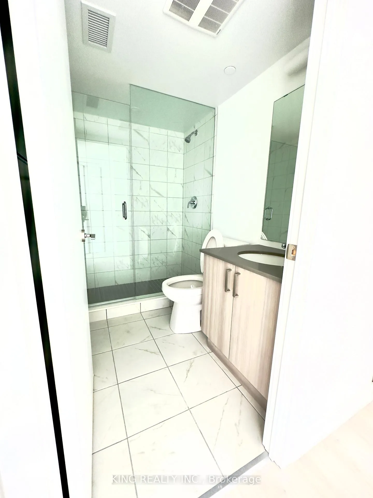 Photo 15 of Unit 1604, 1435 Celebration Drive, Pickering, Bay Ridges — HOMEH