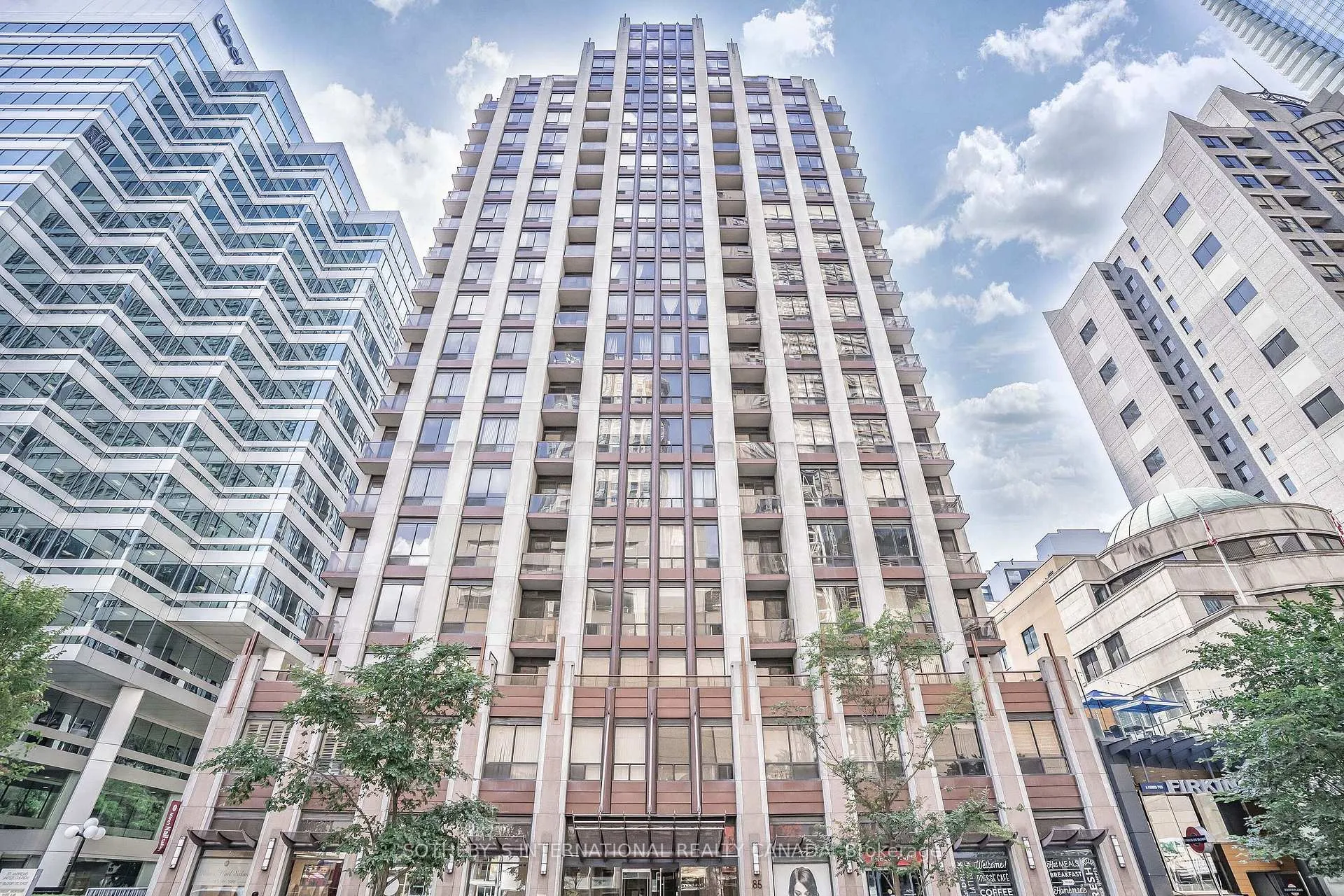 Front of Unit 208, 85 Bloor Street E