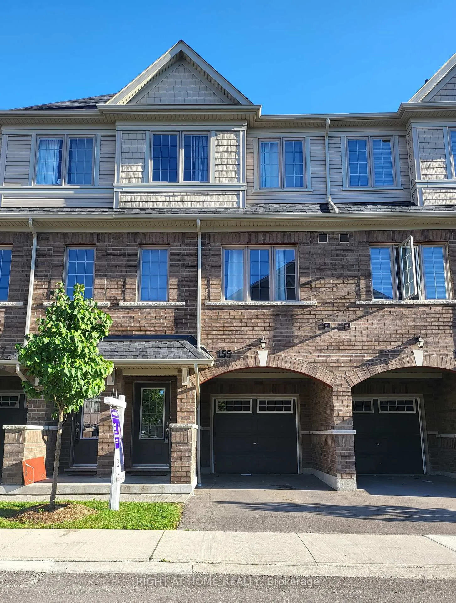 Photo 1 of Unit 63, 155 Danzatore Path, Oshawa, Windfields — HOMEH