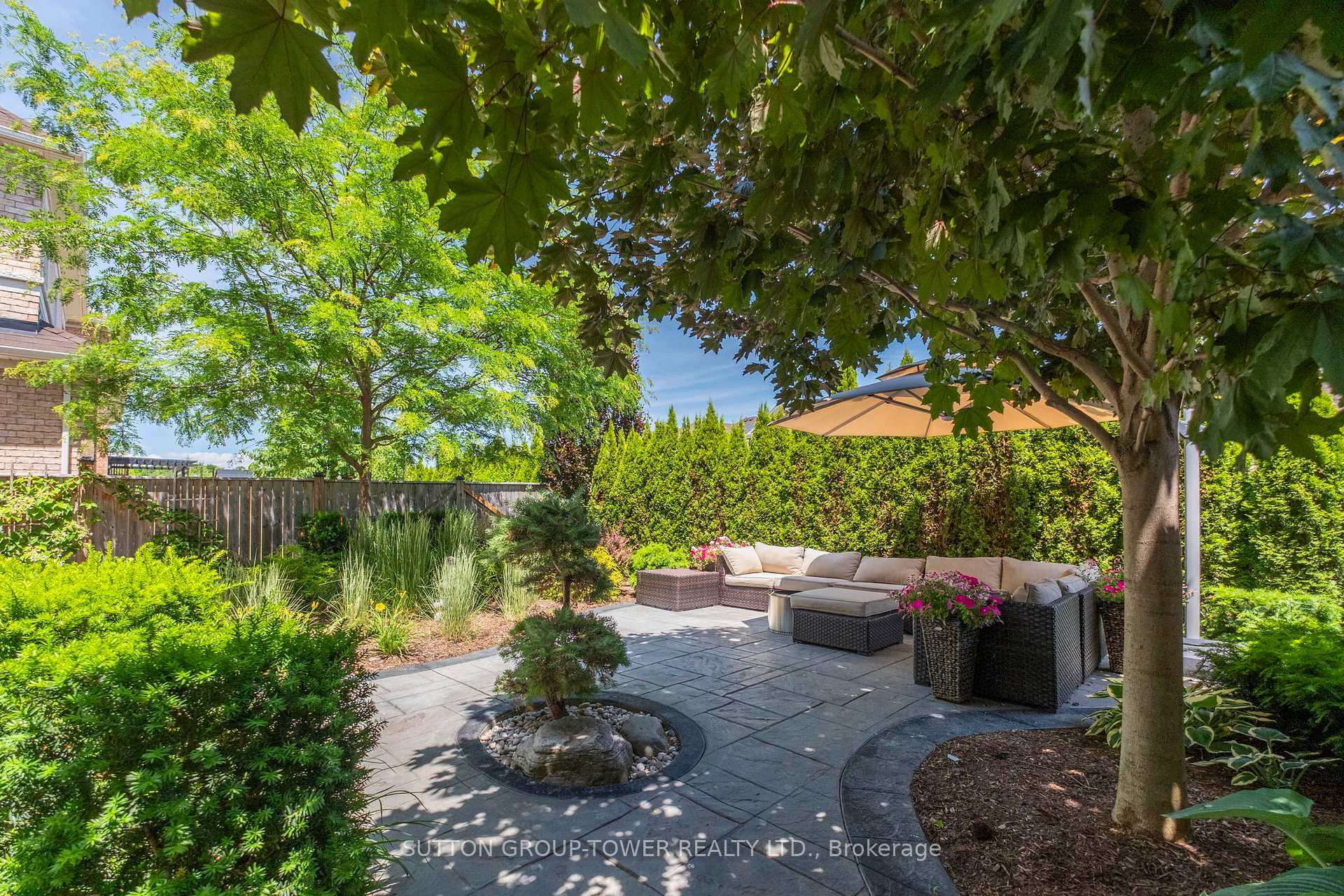 Photo 33 of 21 Fieldstone Lane Avenue, Caledon, Rural Caledon — HOMEH