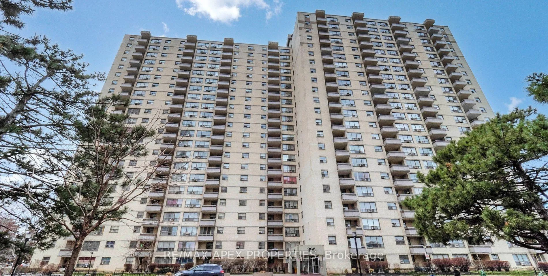 Front of Unit 909, 390 Dixon Road
