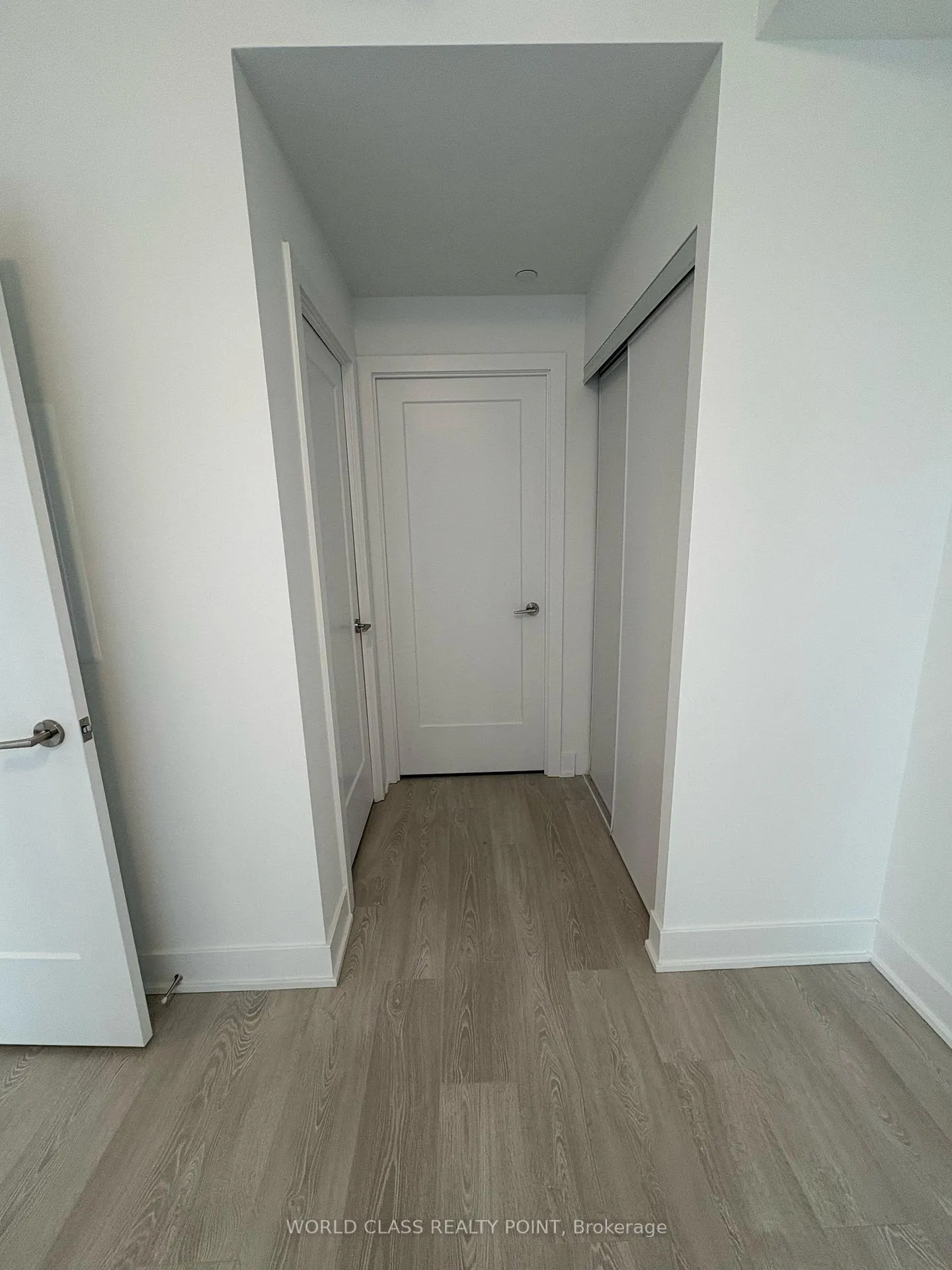 Photo 5 of Unit 321, 2545 SIMCOE St Street N, Oshawa, Windfields — HOMEH