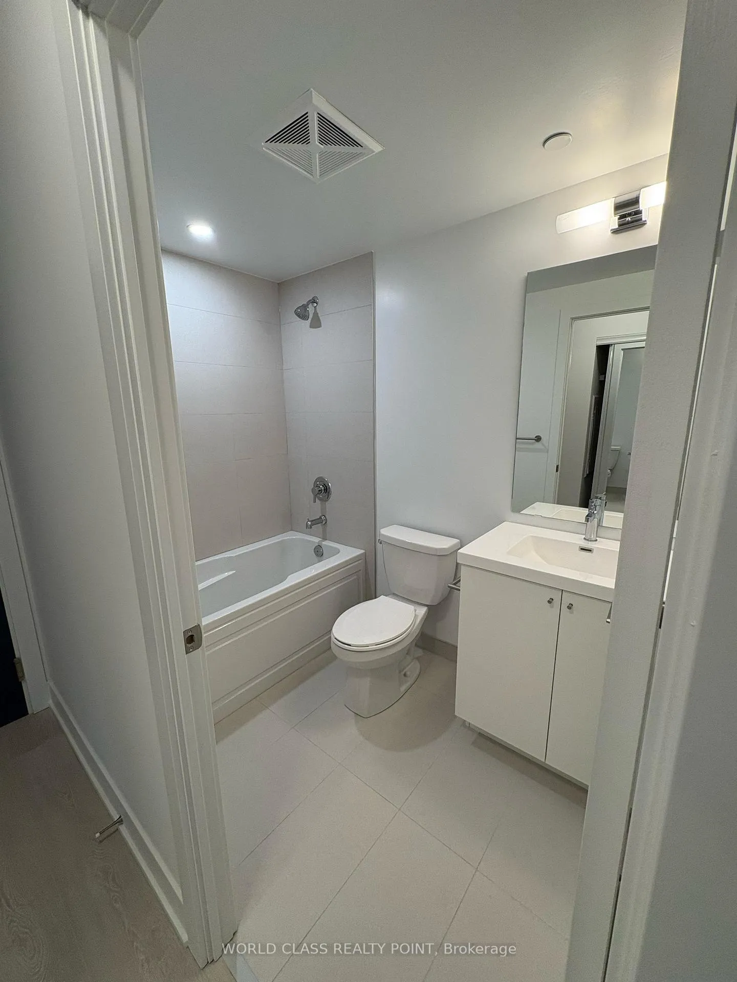 Photo 9 of Unit 321, 2545 SIMCOE St Street N, Oshawa, Windfields — HOMEH