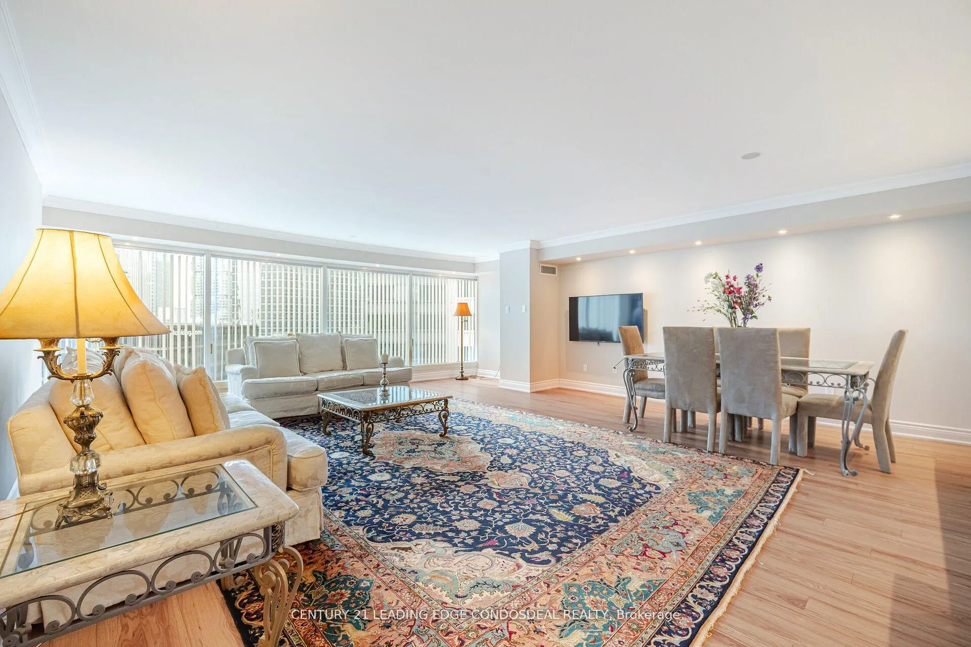 Photo 9 of Unit 2106, 33 University Avenue, Toronto, Bay Street Corridor — HOMEH