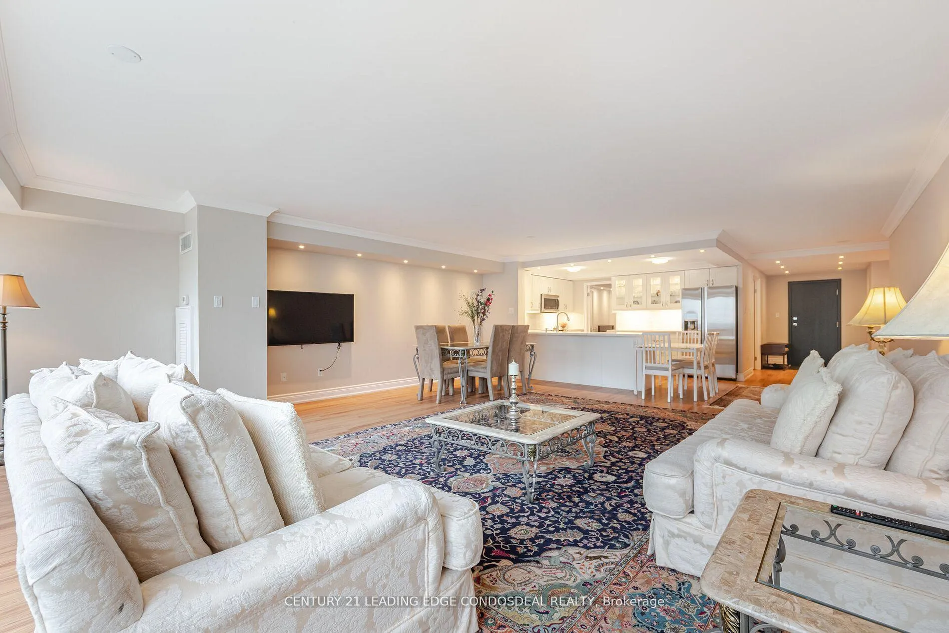 Photo 13 of Unit 2106, 33 University Avenue, Toronto, Bay Street Corridor — HOMEH