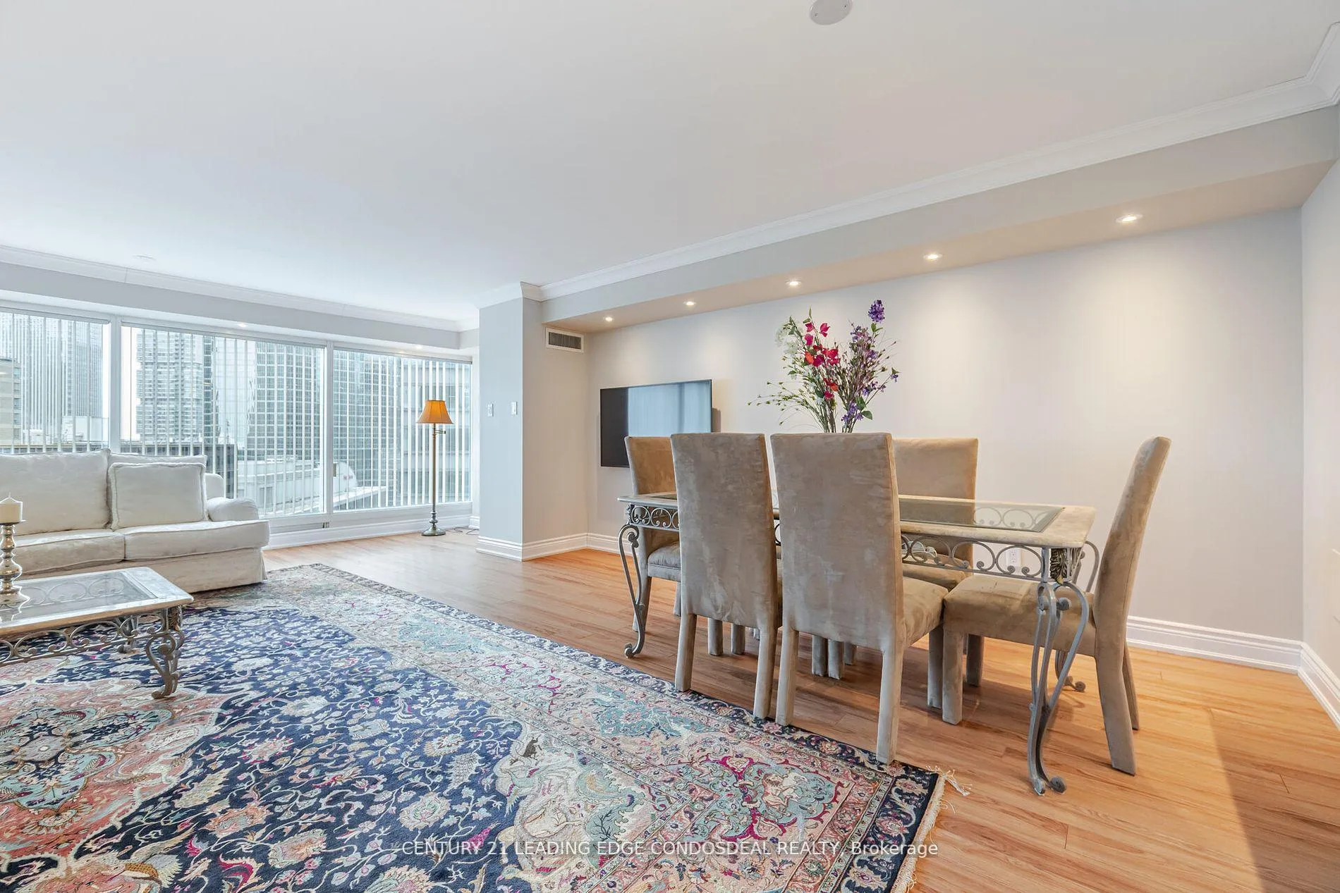 Photo 14 of Unit 2106, 33 University Avenue, Toronto, Bay Street Corridor — HOMEH