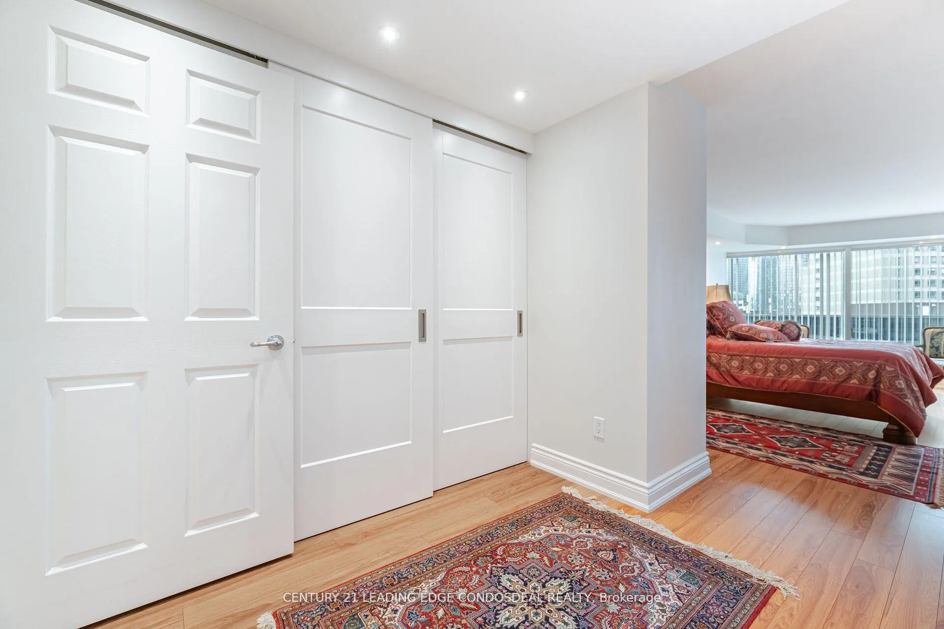 Photo 29 of Unit 2106, 33 University Avenue, Toronto, Bay Street Corridor — HOMEH