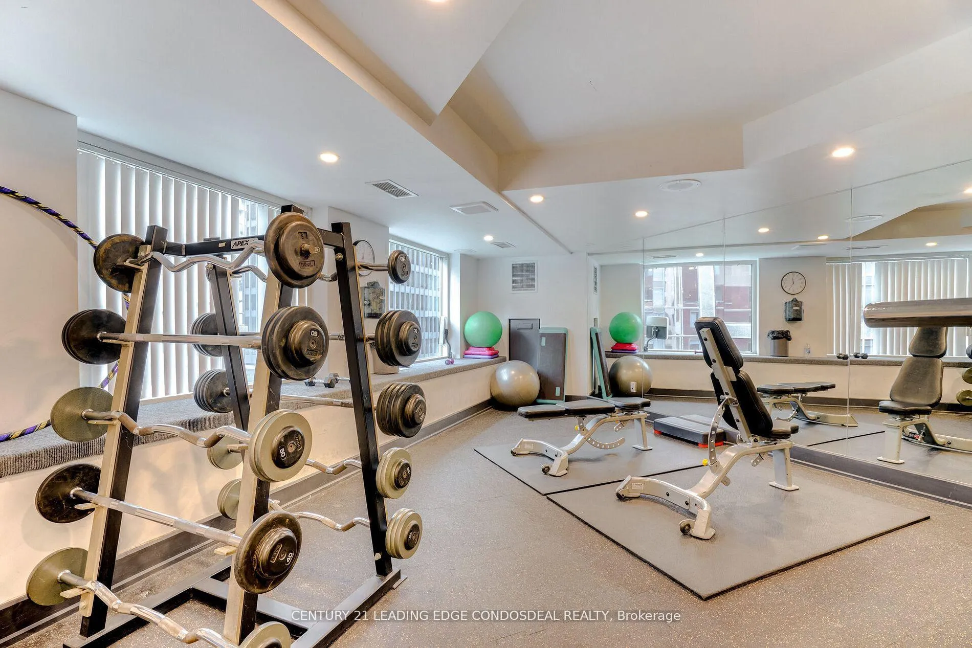 Photo 40 of Unit 2106, 33 University Avenue, Toronto, Bay Street Corridor — HOMEH