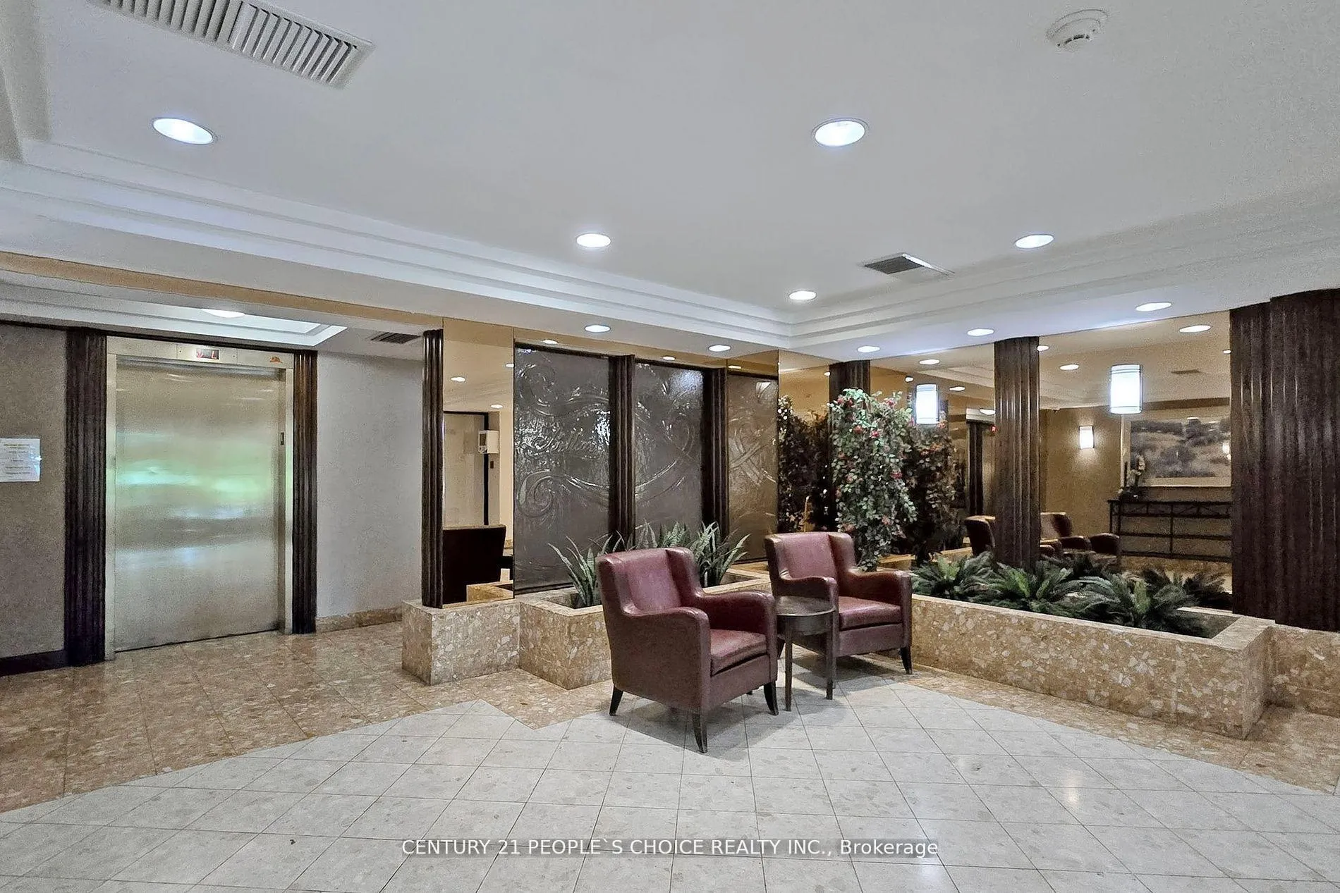 Photo 4 of Unit 1706, 24 Hanover Road, Brampton, Queen Street Corridor — HOMEH