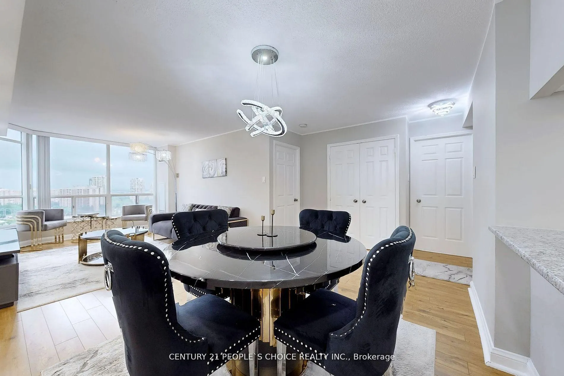 Photo 11 of Unit 1706, 24 Hanover Road, Brampton, Queen Street Corridor — HOMEH