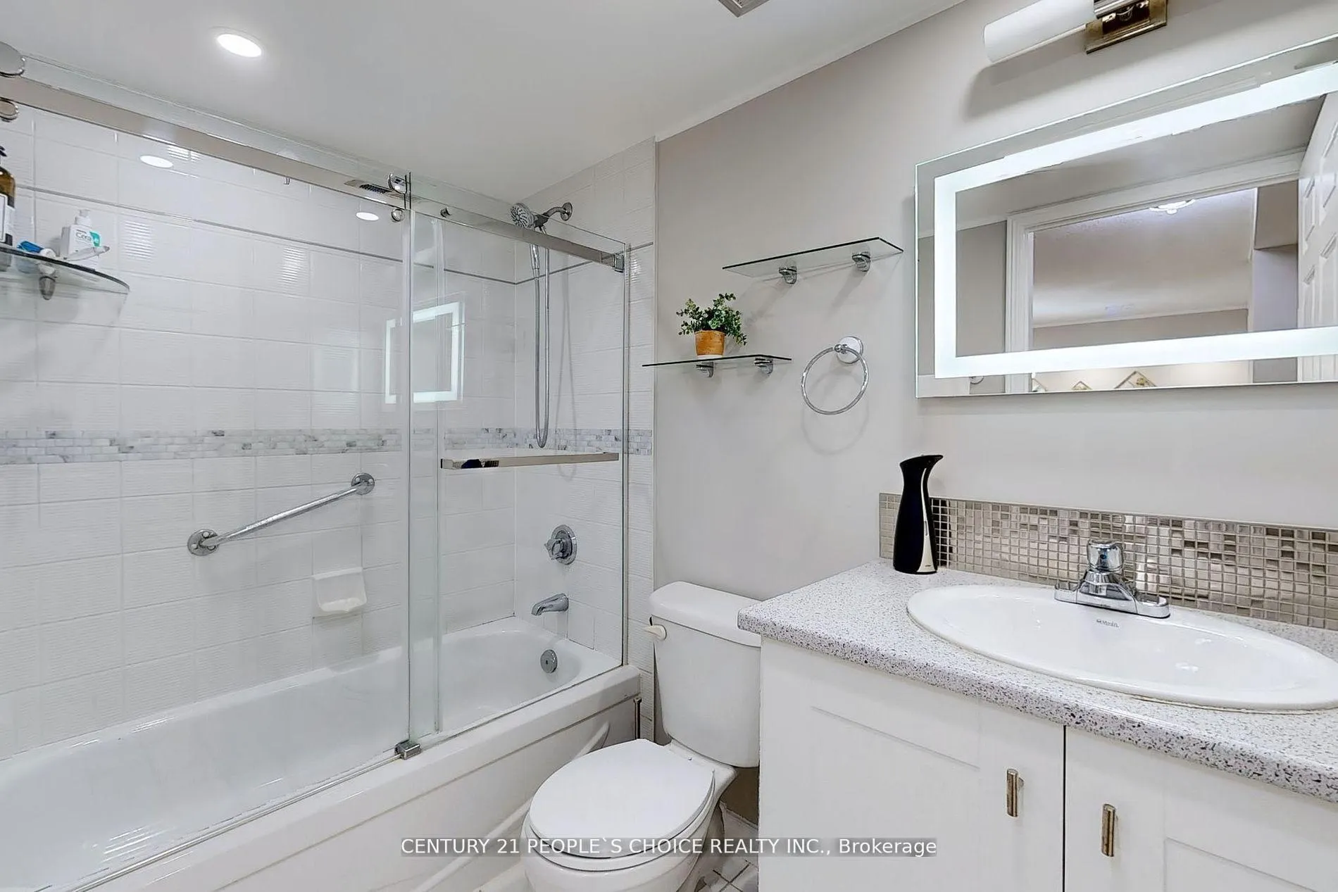 Photo 18 of Unit 1706, 24 Hanover Road, Brampton, Queen Street Corridor — HOMEH
