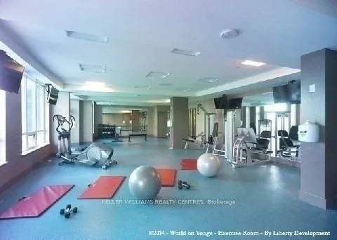 Photo 7 of Unit 923, 7161 Yonge Street S, Markham, Grandview — HOMEH