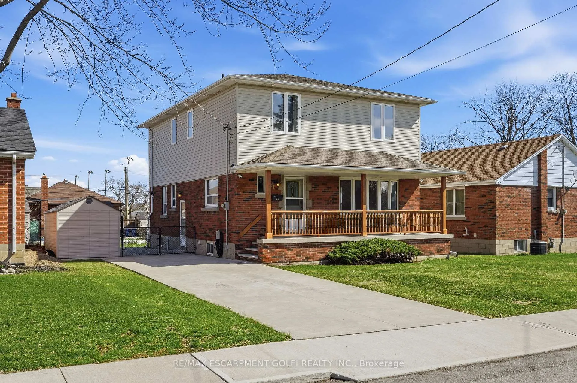 Photo 3 of 31 Sheridan Drive, Hamilton, Hill Park — HOMEH