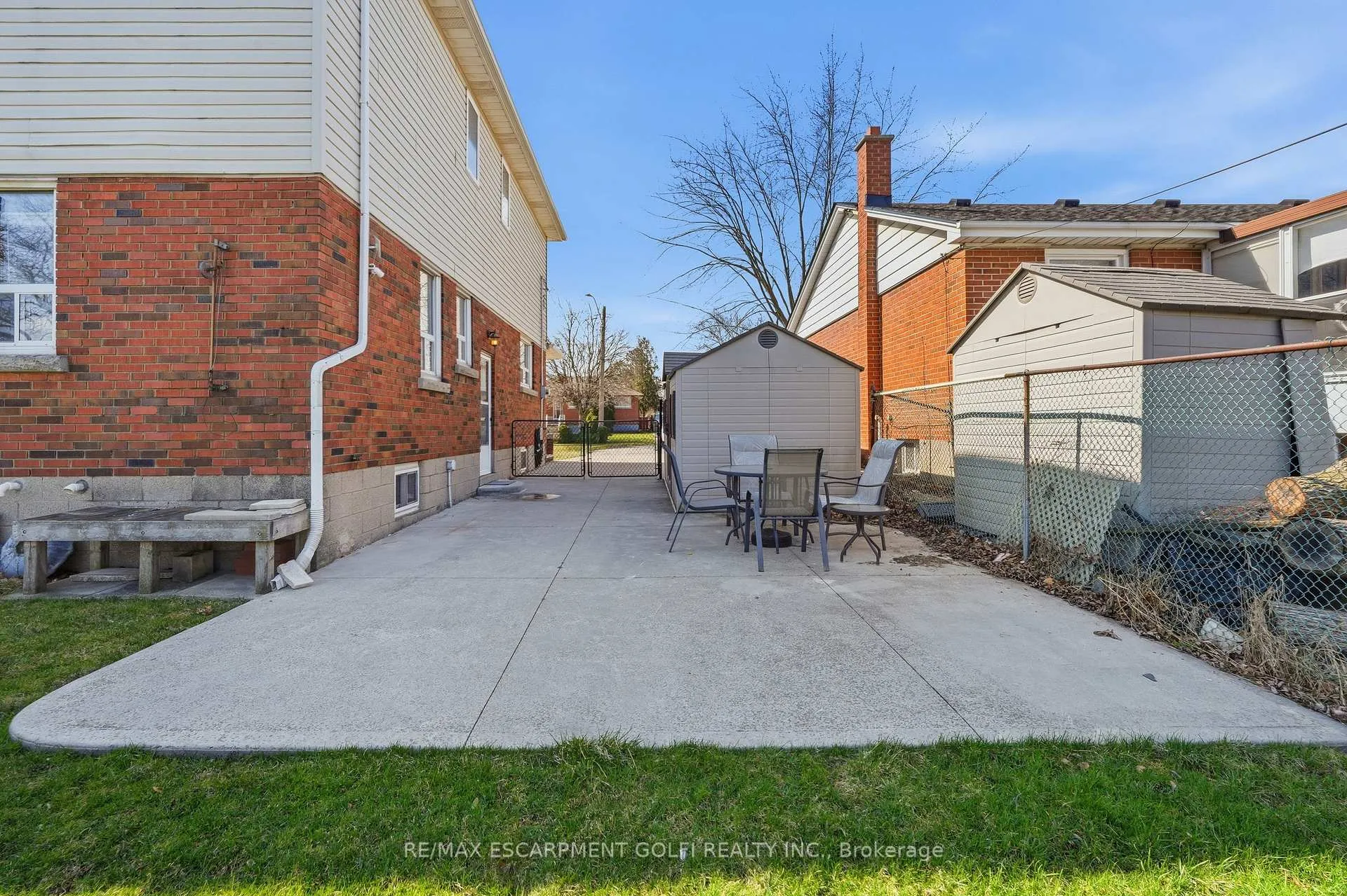 Photo 29 of 31 Sheridan Drive, Hamilton, Hill Park — HOMEH