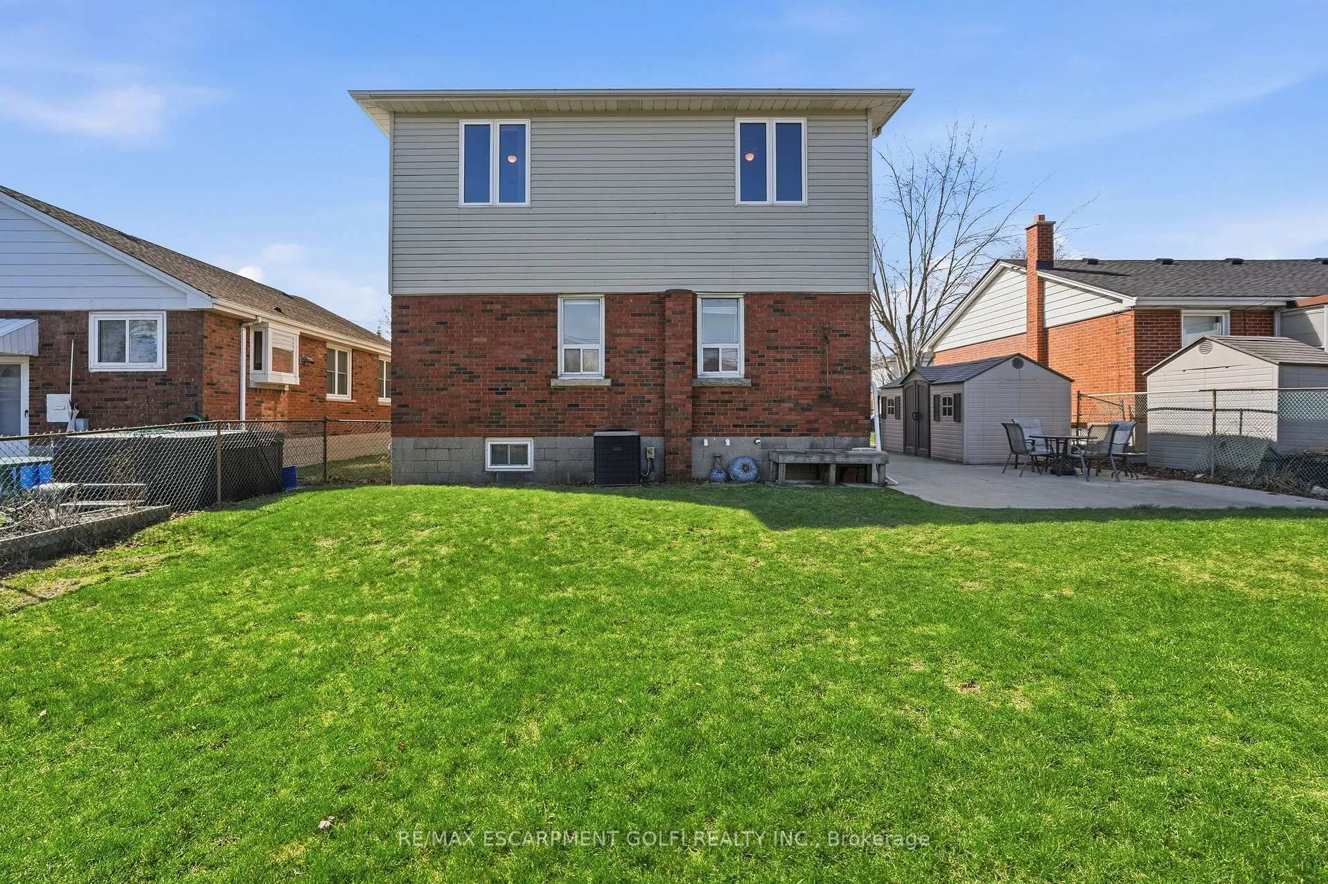Photo 30 of 31 Sheridan Drive, Hamilton, Hill Park — HOMEH