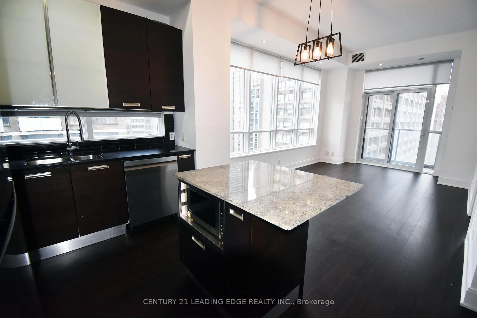 Photo 1 of Unit 1503, 21 Balmuto Street, Toronto, Bay Street Corridor — HOMEH