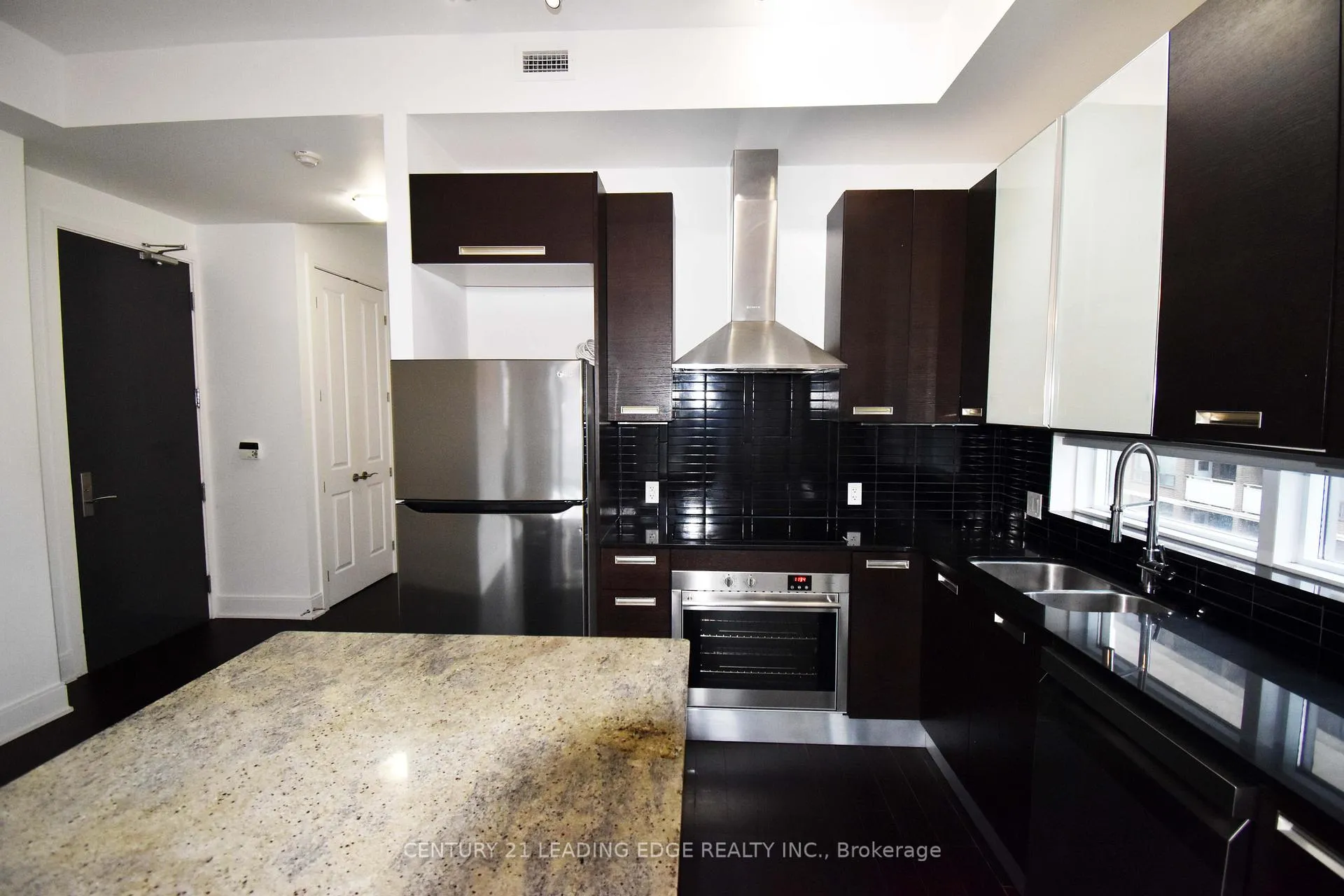 Photo 8 of Unit 1503, 21 Balmuto Street, Toronto, Bay Street Corridor — HOMEH