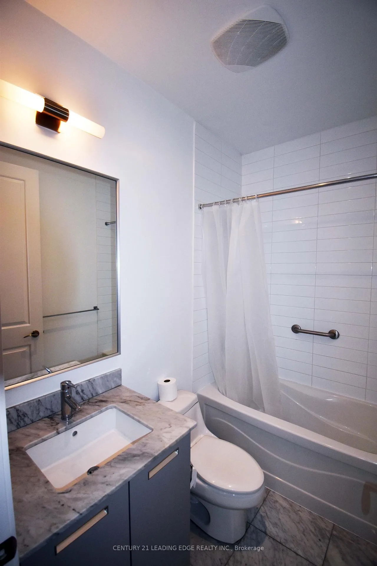 Photo 13 of Unit 1503, 21 Balmuto Street, Toronto, Bay Street Corridor — HOMEH